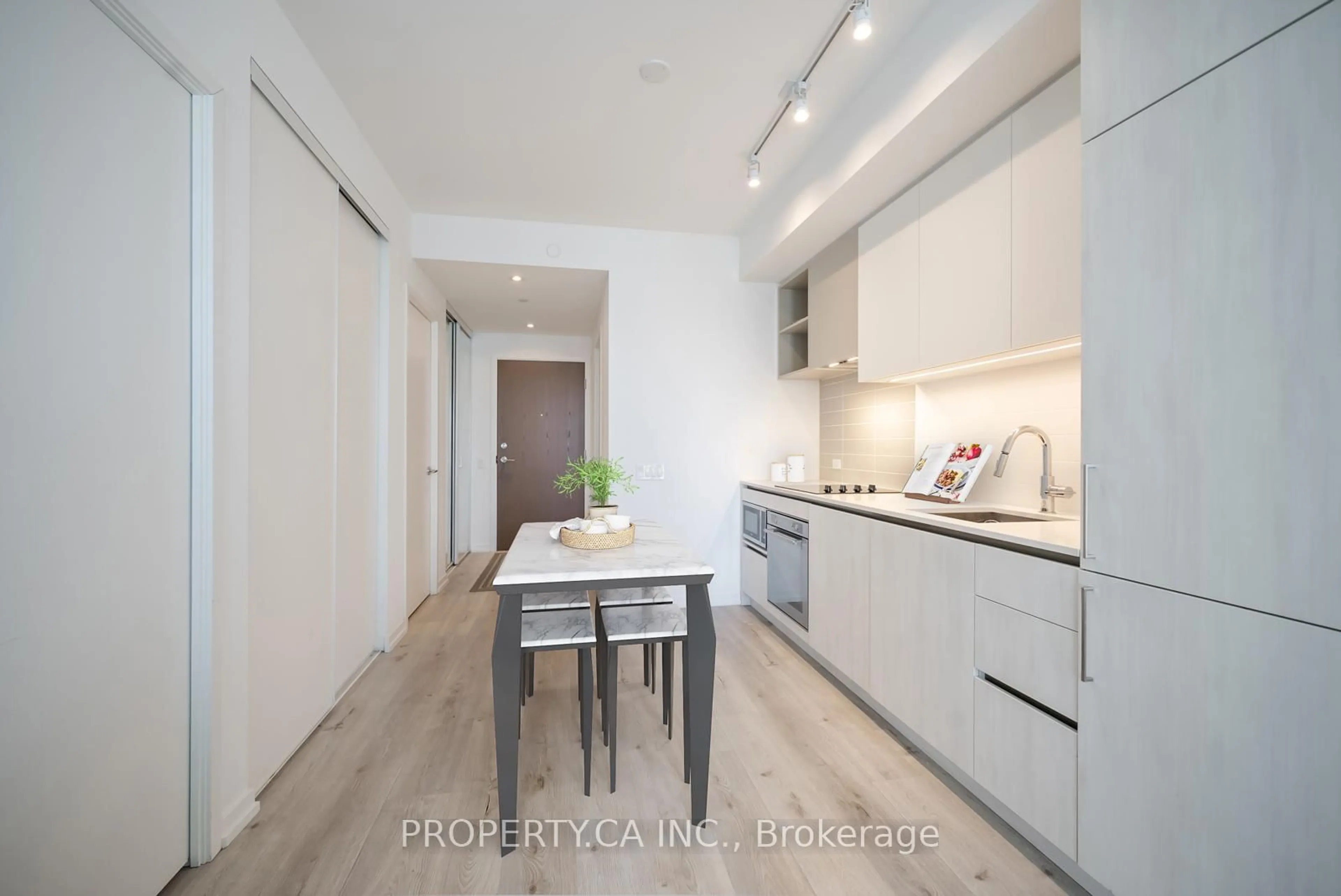 Unknown for 7890 Jane St #1505, Vaughan Ontario L4K 0K9