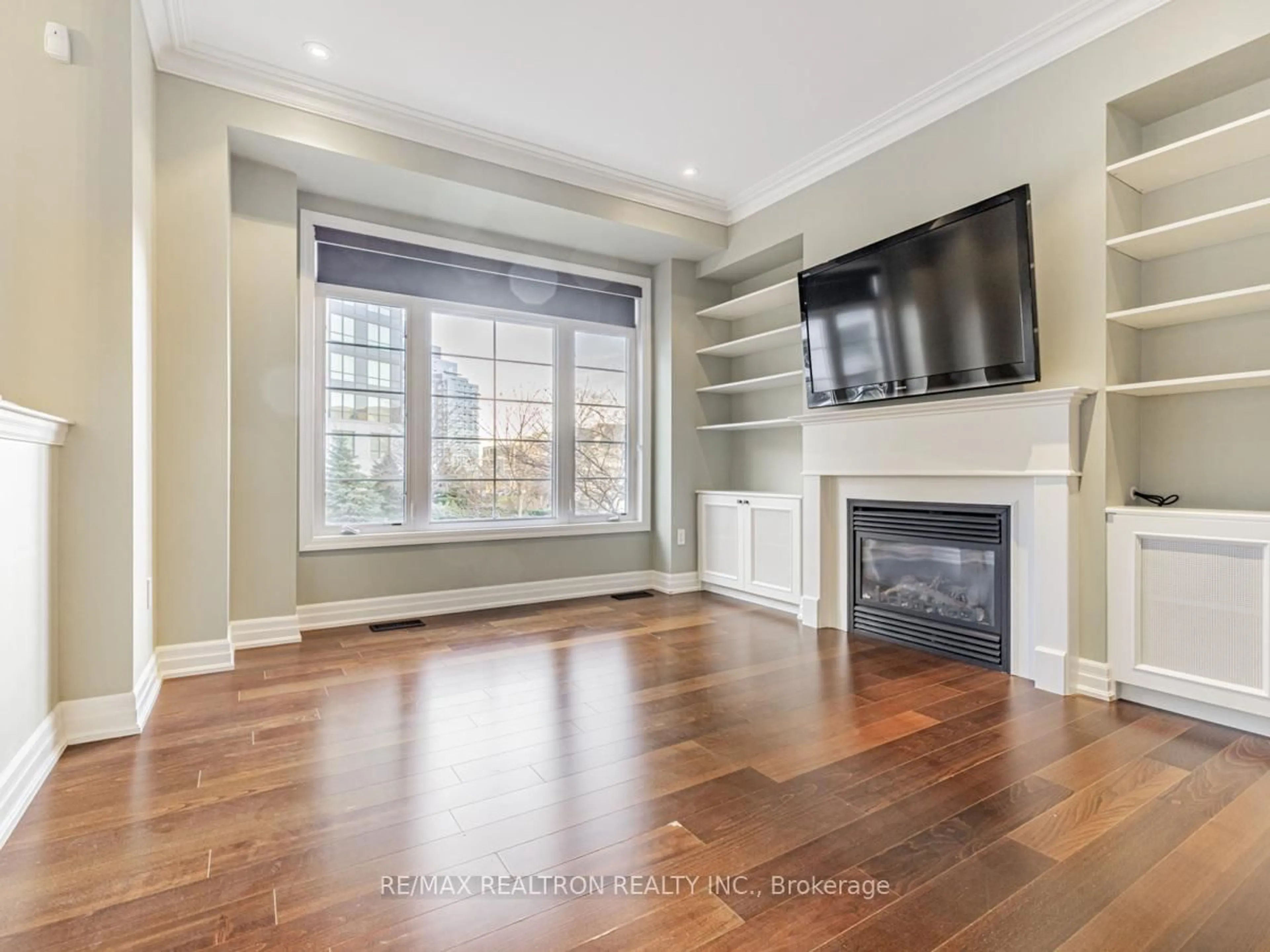 Unknown for 80 North Park Rd #4, Vaughan Ontario L4J 0G8
