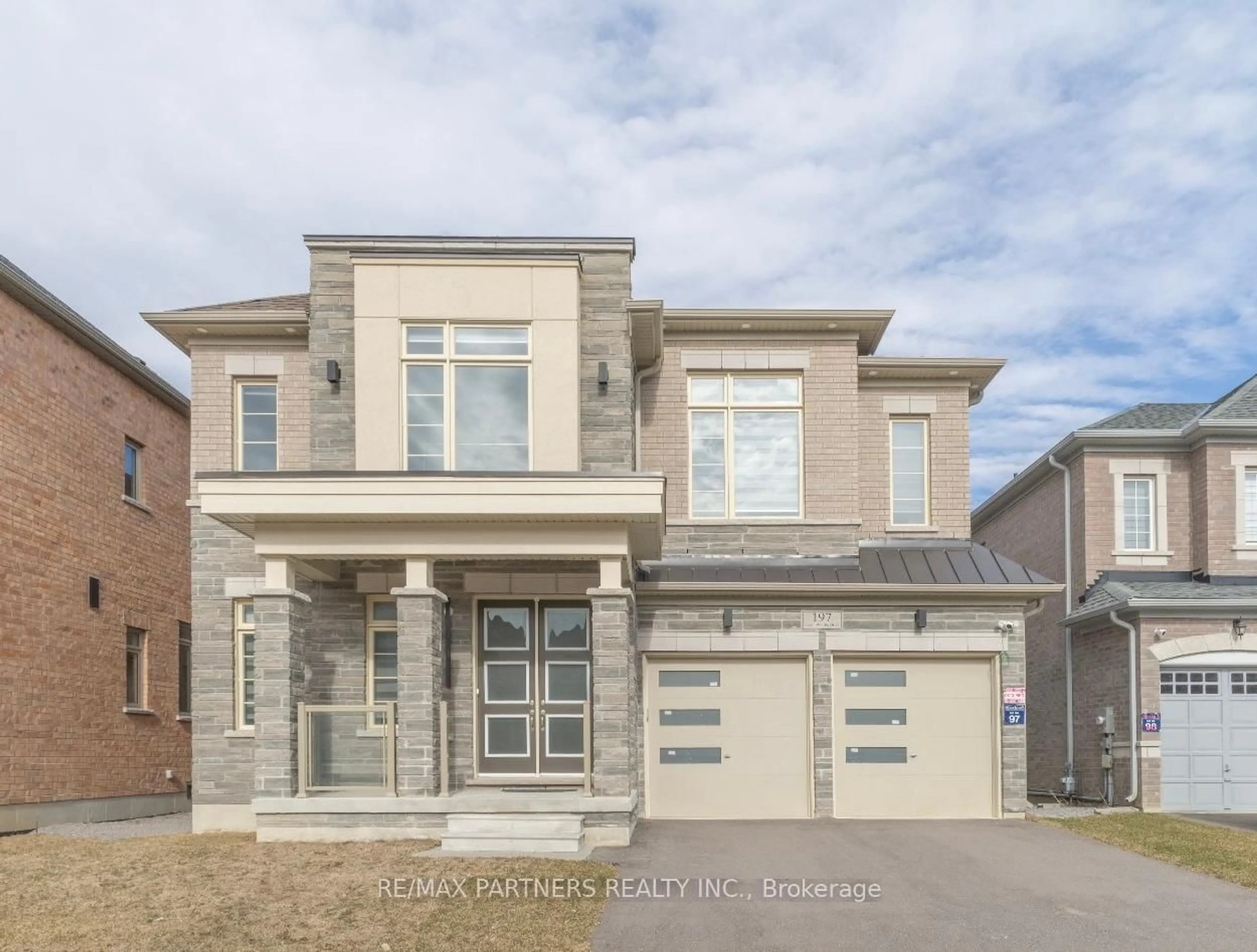 Home with brick exterior material, street for 197 Steam Whistle Dr, Whitchurch-Stouffville Ontario L4A 4X5