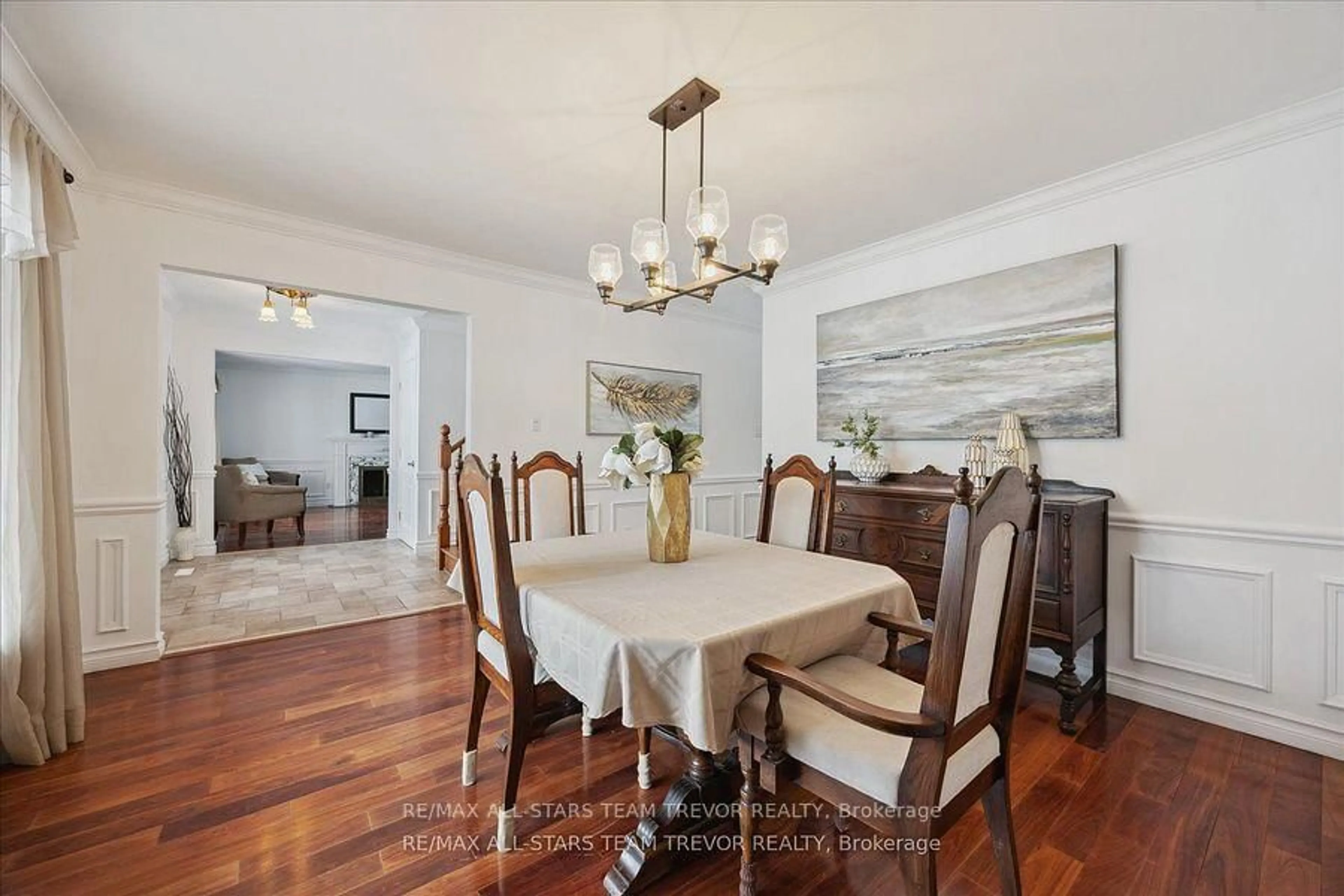 Dining room, unknown for 346 Bennet Dr, King Ontario L7B 1G7