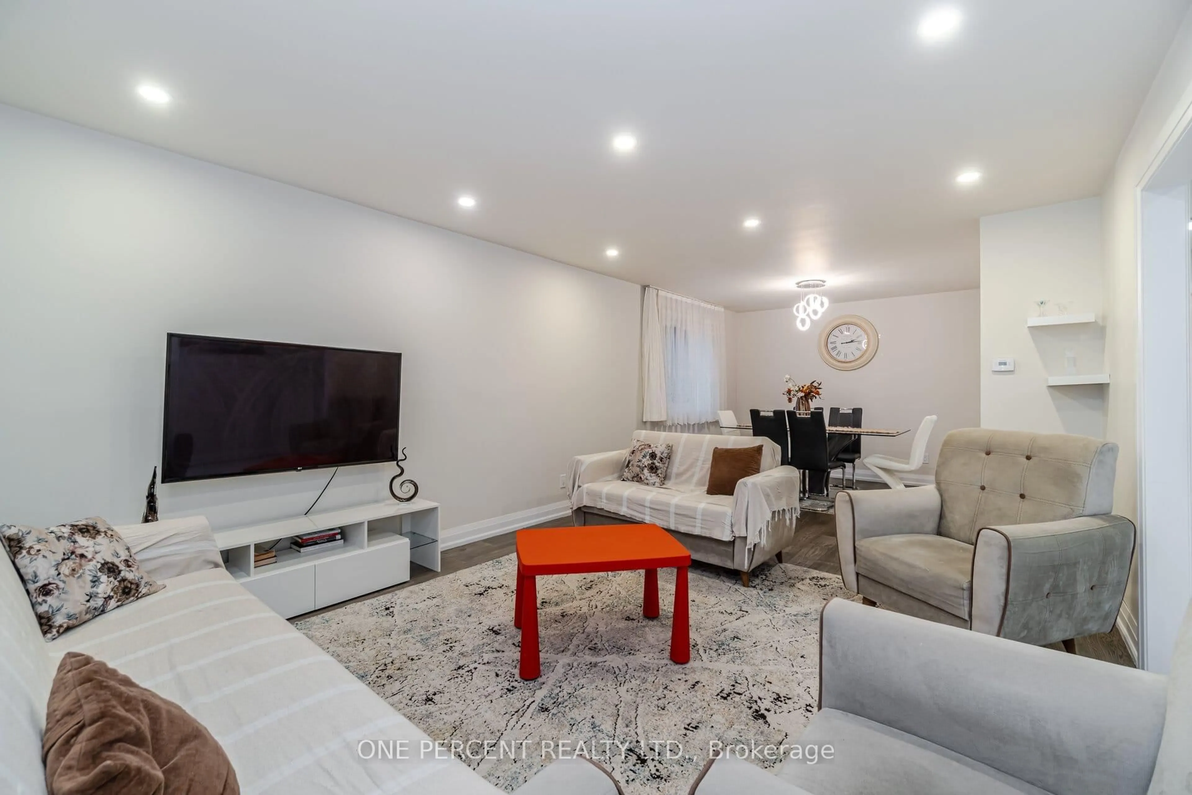 Living room with furniture, unknown for 123 Carmen Cres, Vaughan Ontario L4L 5P7