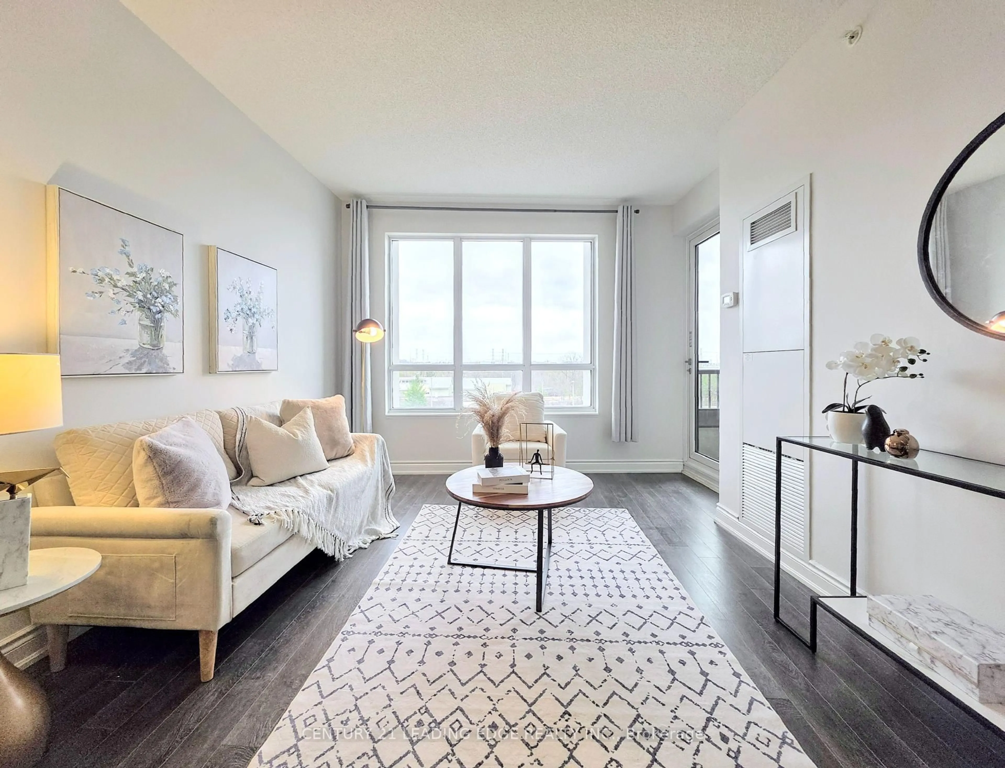 Living room with furniture, unknown for 38 Cedarland Dr #510, Markham Ontario L6G 0G7
