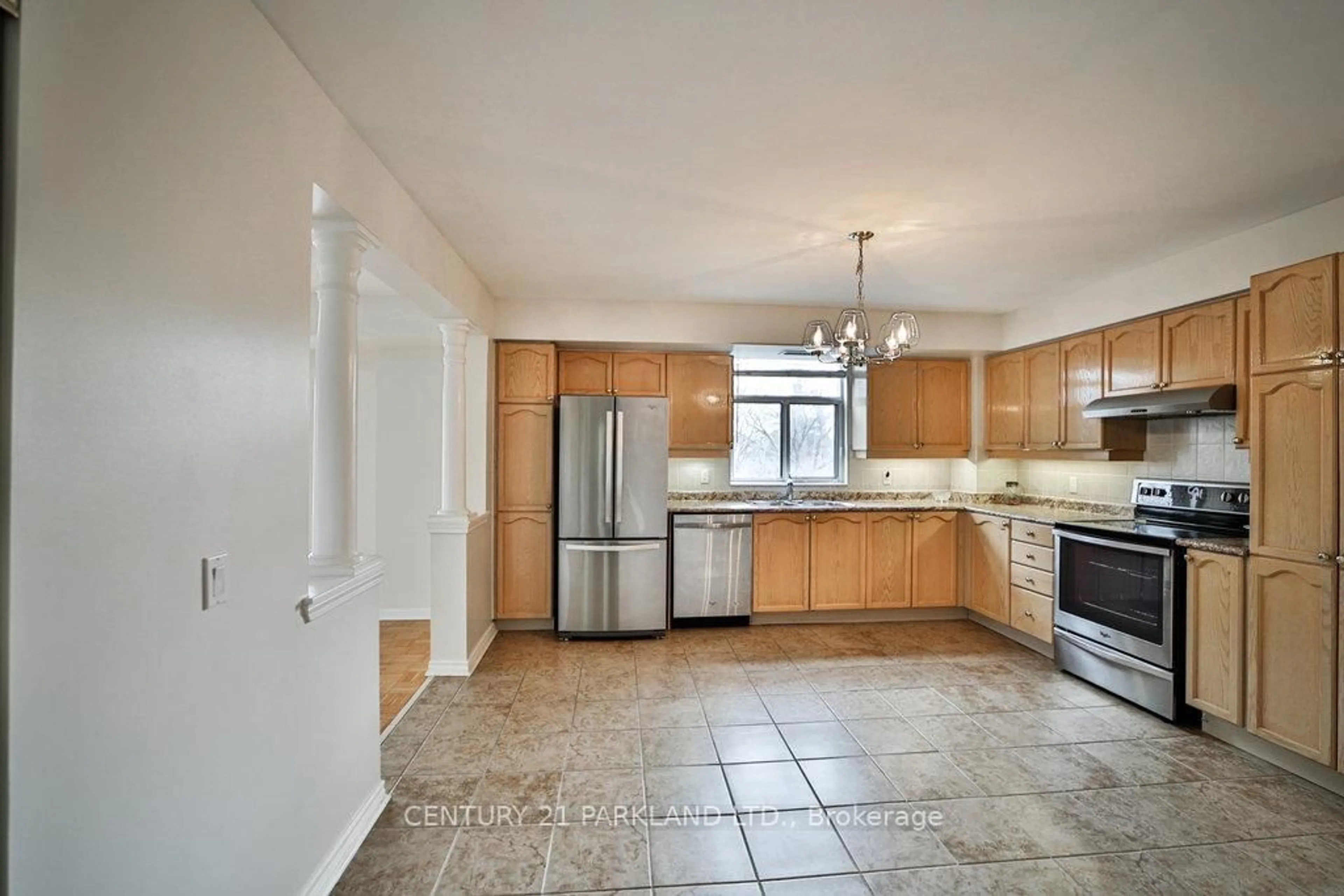 Unknown for 2506 Rutherford Rd #202, Vaughan Ontario L4K 5N4