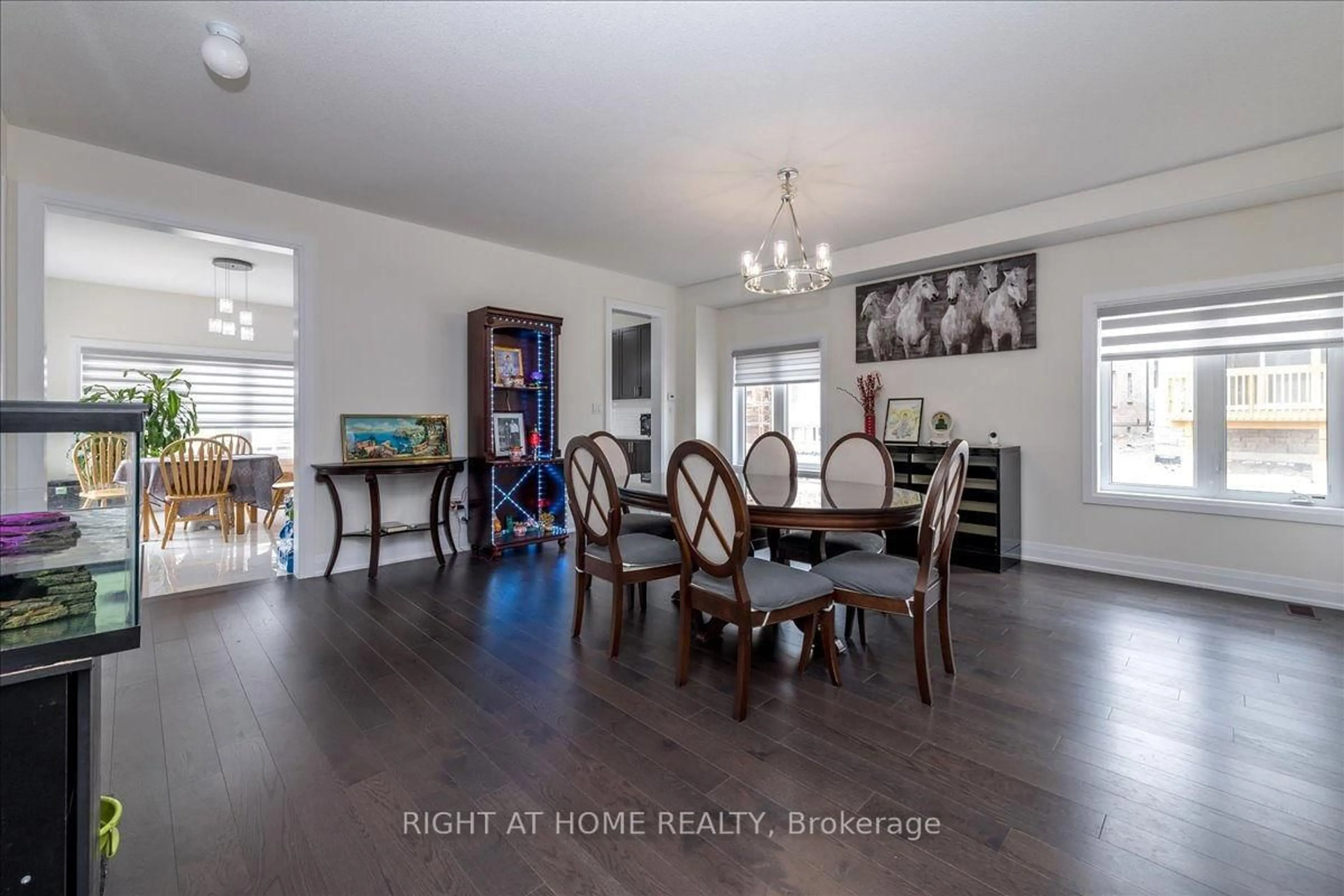 Dining room, unknown for 1442 Broderick St, Innisfil Ontario L9S 0P4