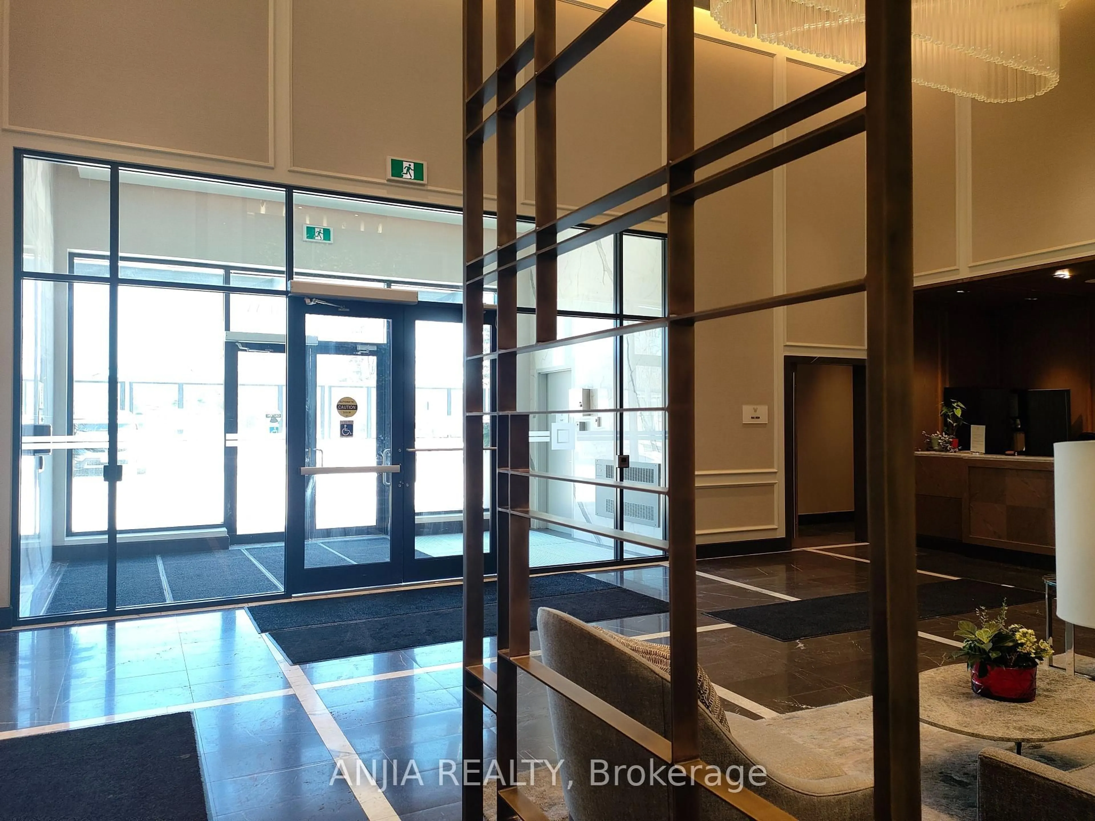 Indoor foyer for 1 Grandview Ave #1703, Markham Ontario L3T 0G7
