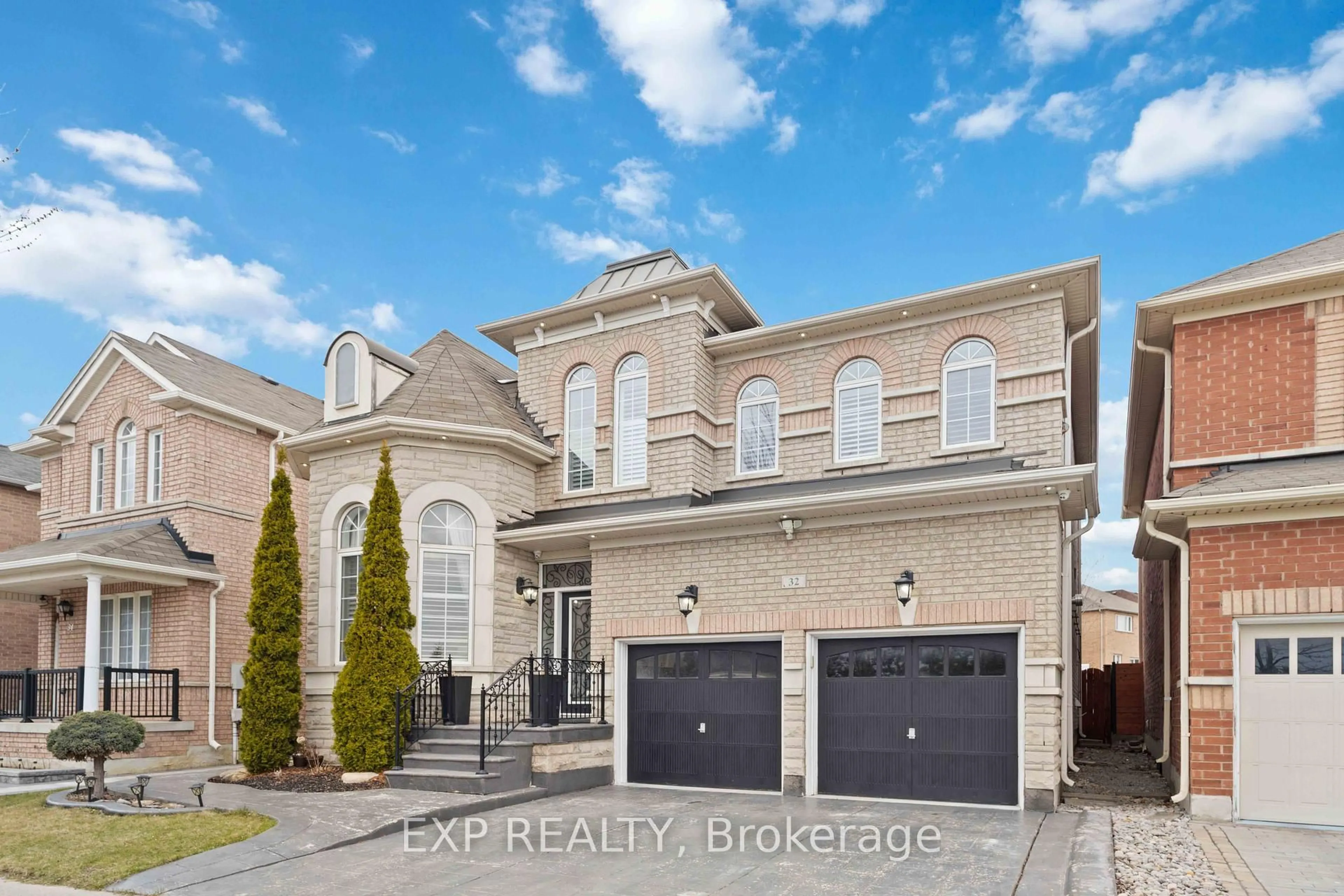 Home with brick exterior material, street for 32 Albert Roffey Cres, Markham Ontario L6B 0H1