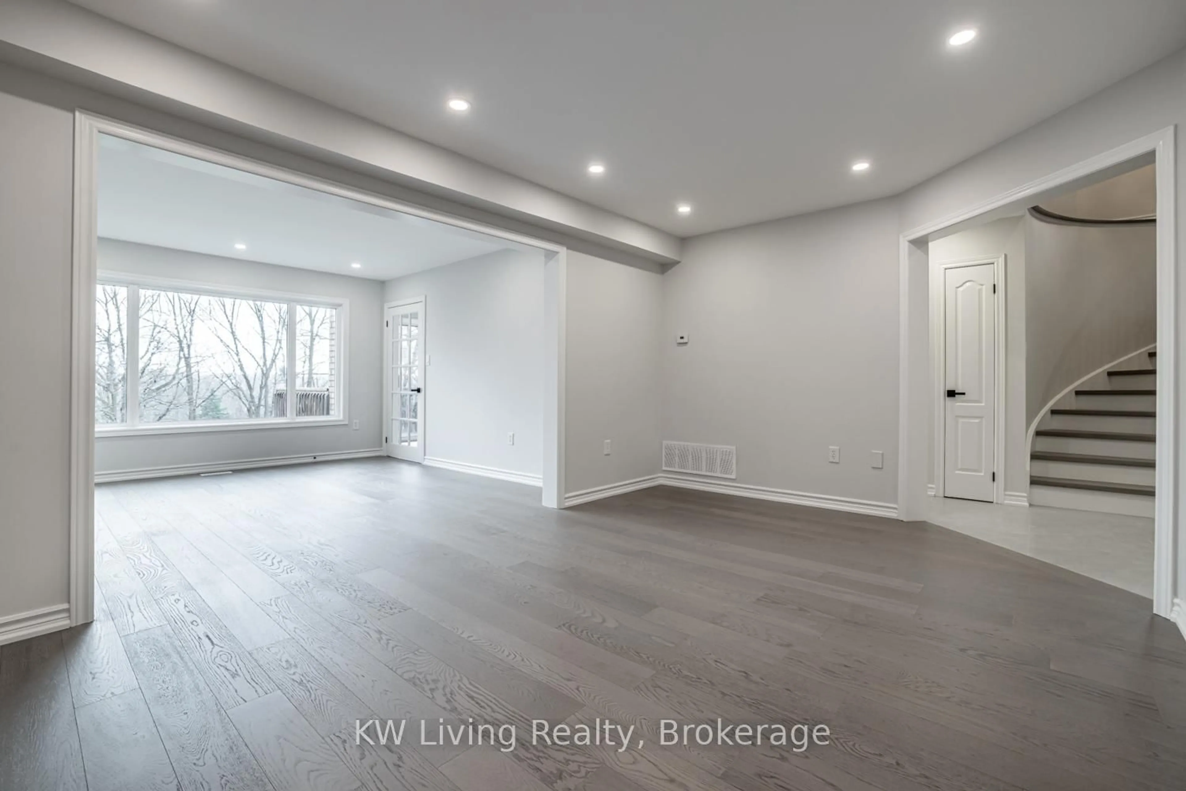 A pic of a room for 46 Foxtail Rdge, Newmarket Ontario L3X 1Z6