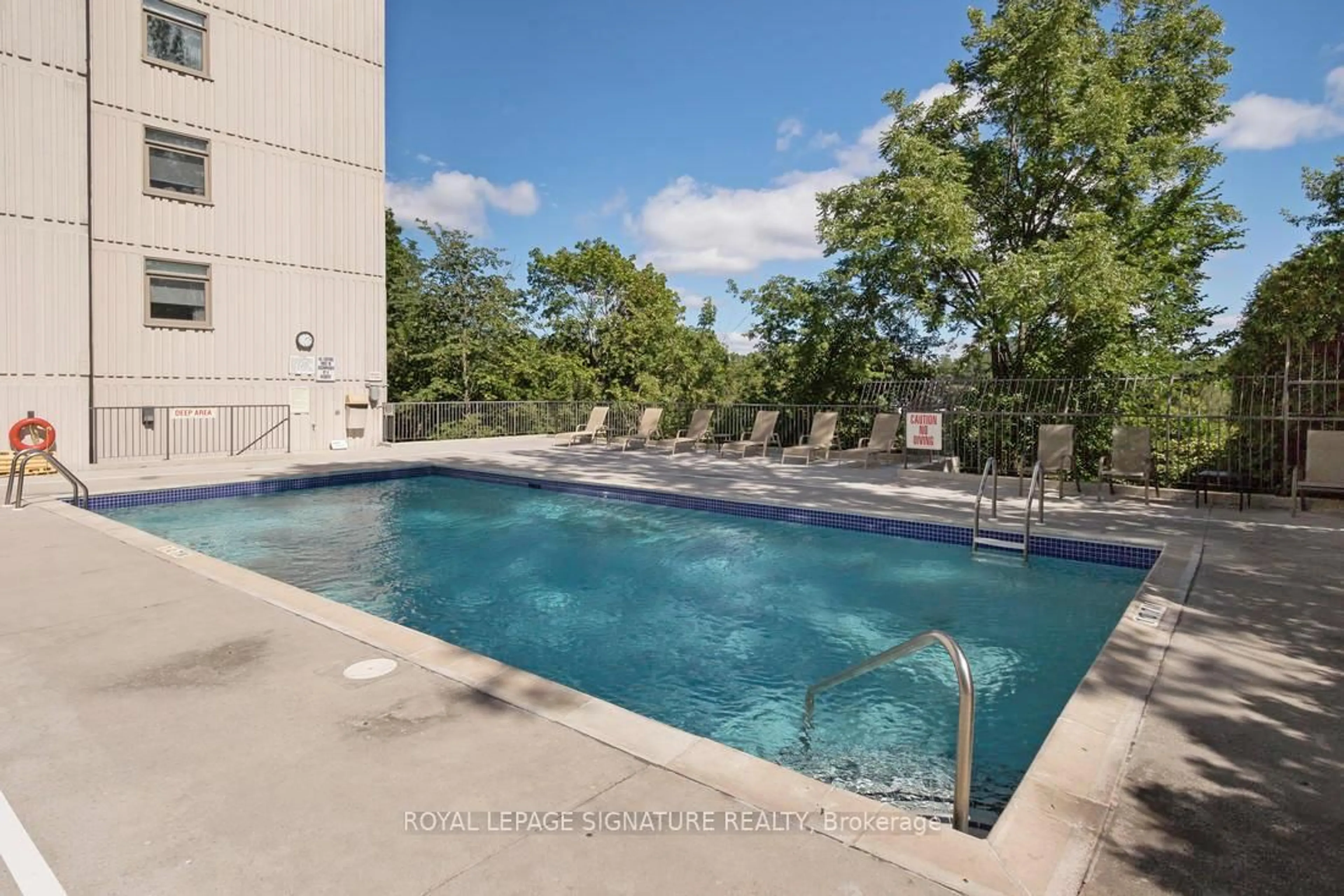 Pool for 7811 Yonge St #1208, Markham Ontario L3T 4S3