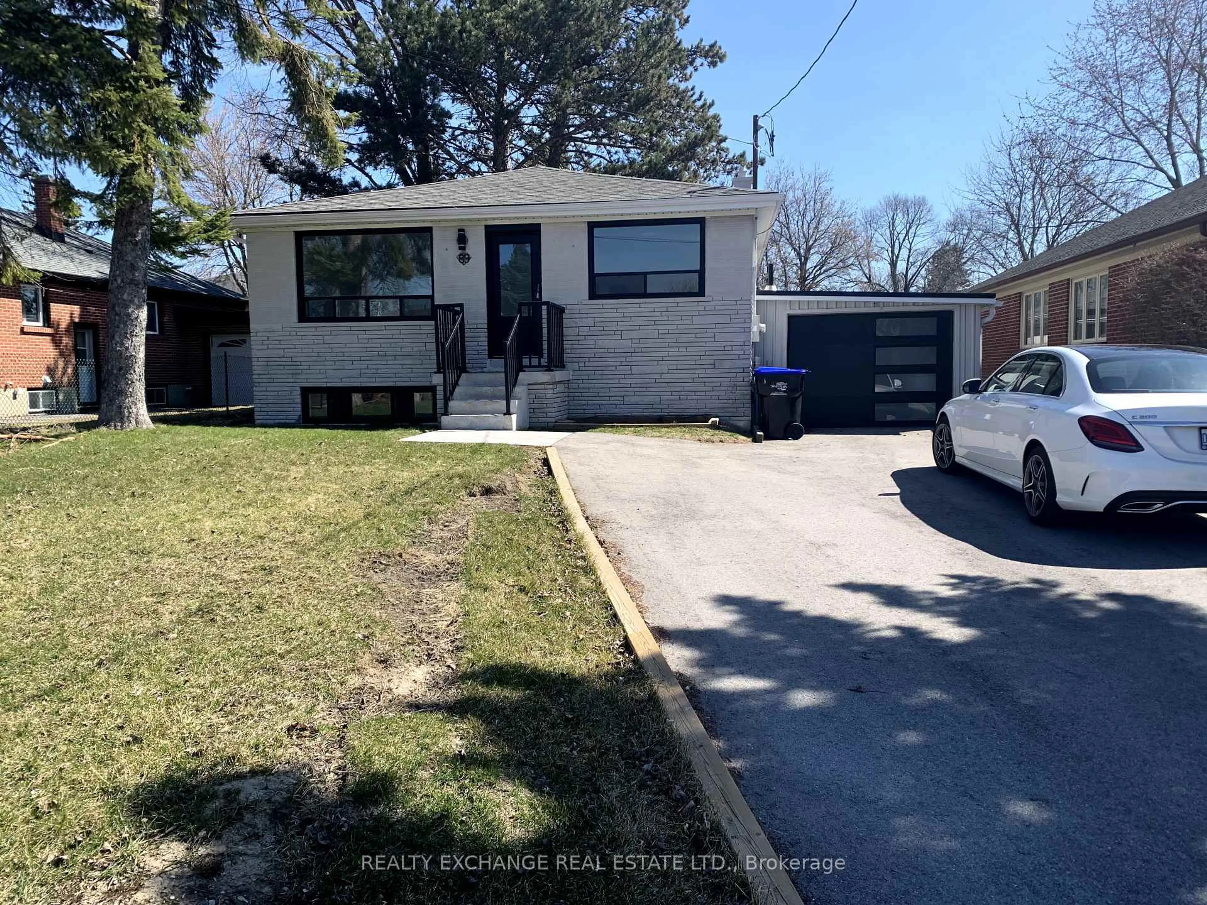 Unknown for 89 Thornton Ave, Bradford West Gwillimbury Ontario L3Z 1N3