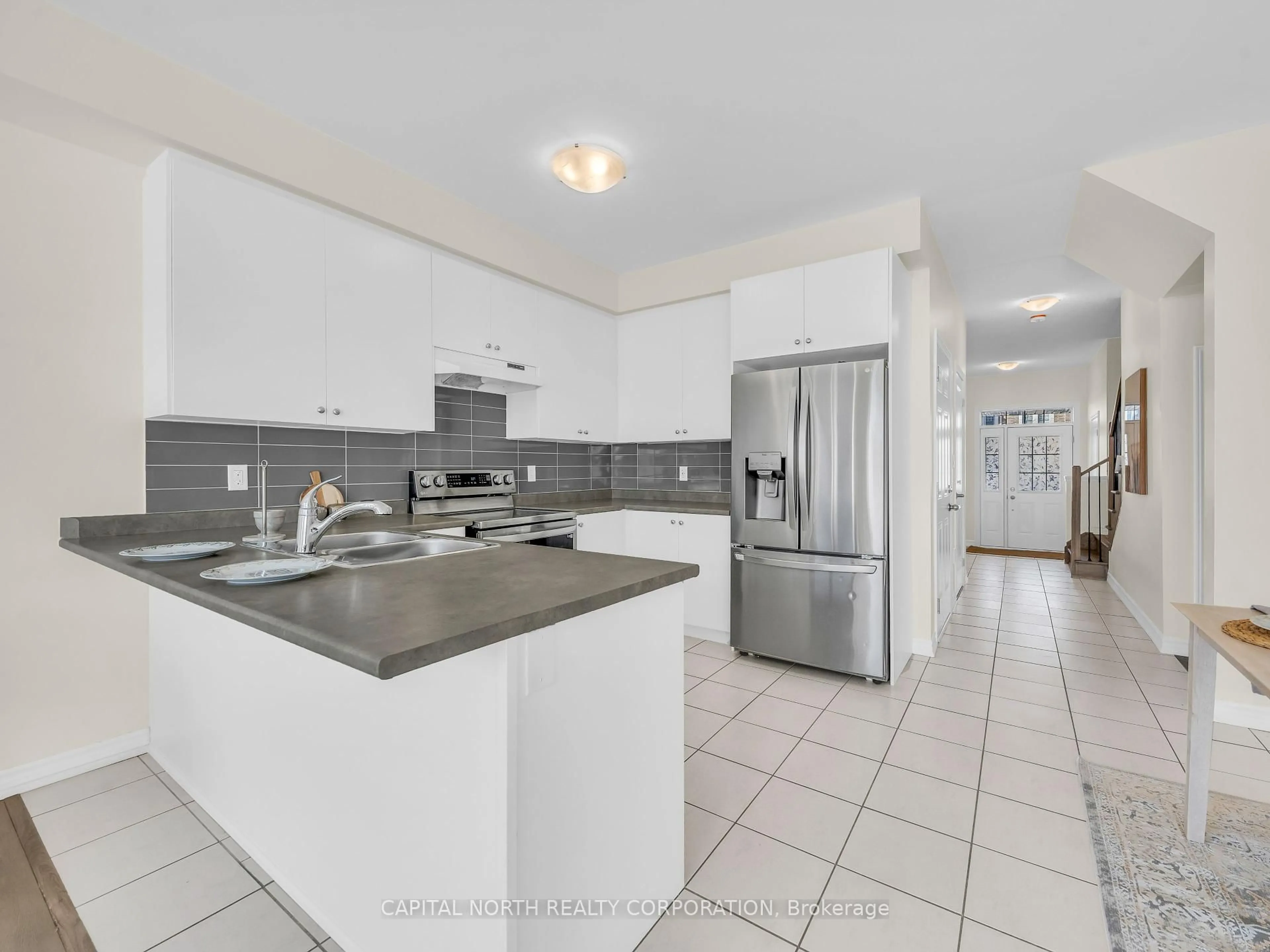 Standard kitchen, ceramic/tile floor for 2283 Grainger Loop N/A, Innisfil Ontario L9S 0N1