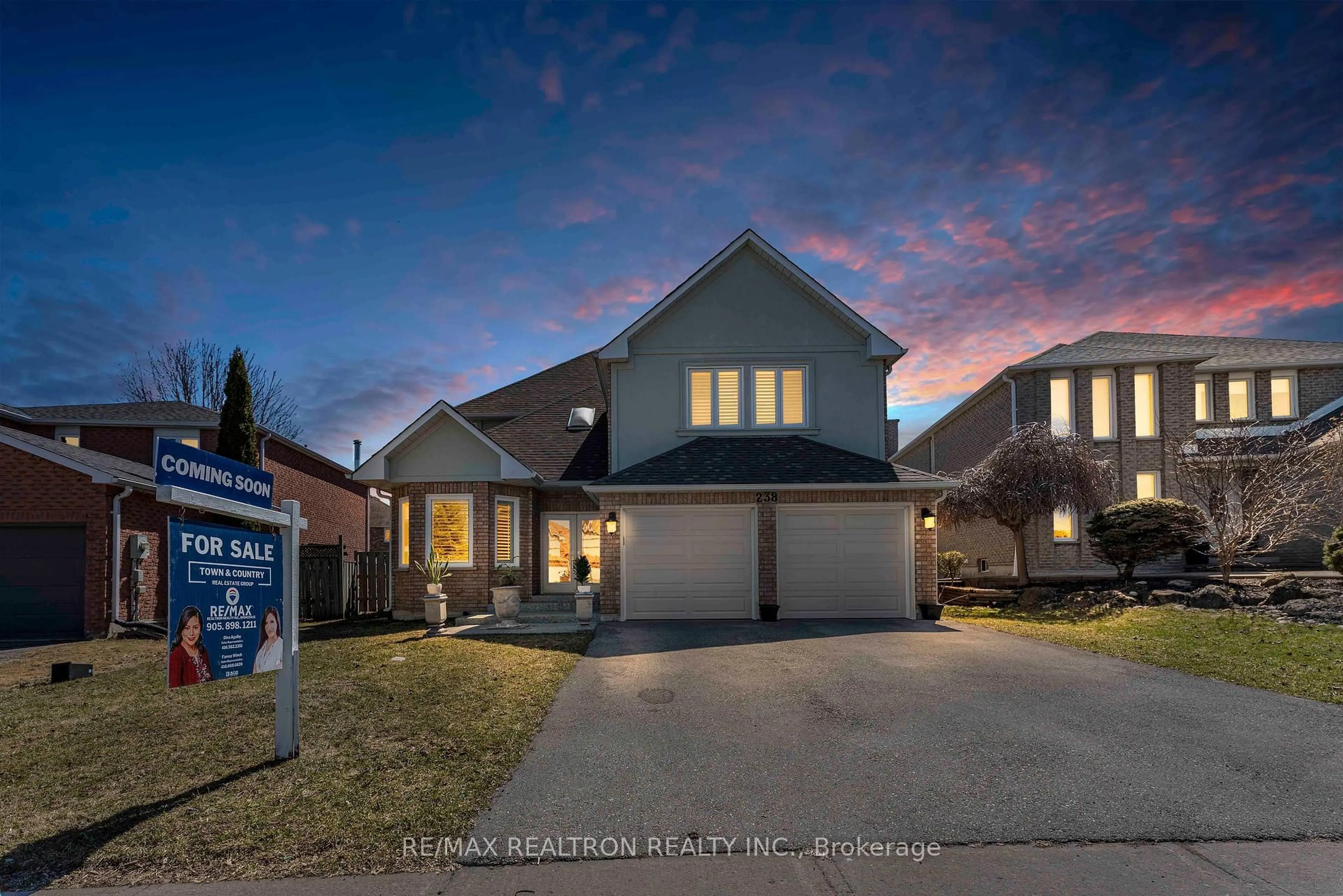 Home with brick exterior material, street for 238 Bristol Rd, Newmarket Ontario L3Y 7X6