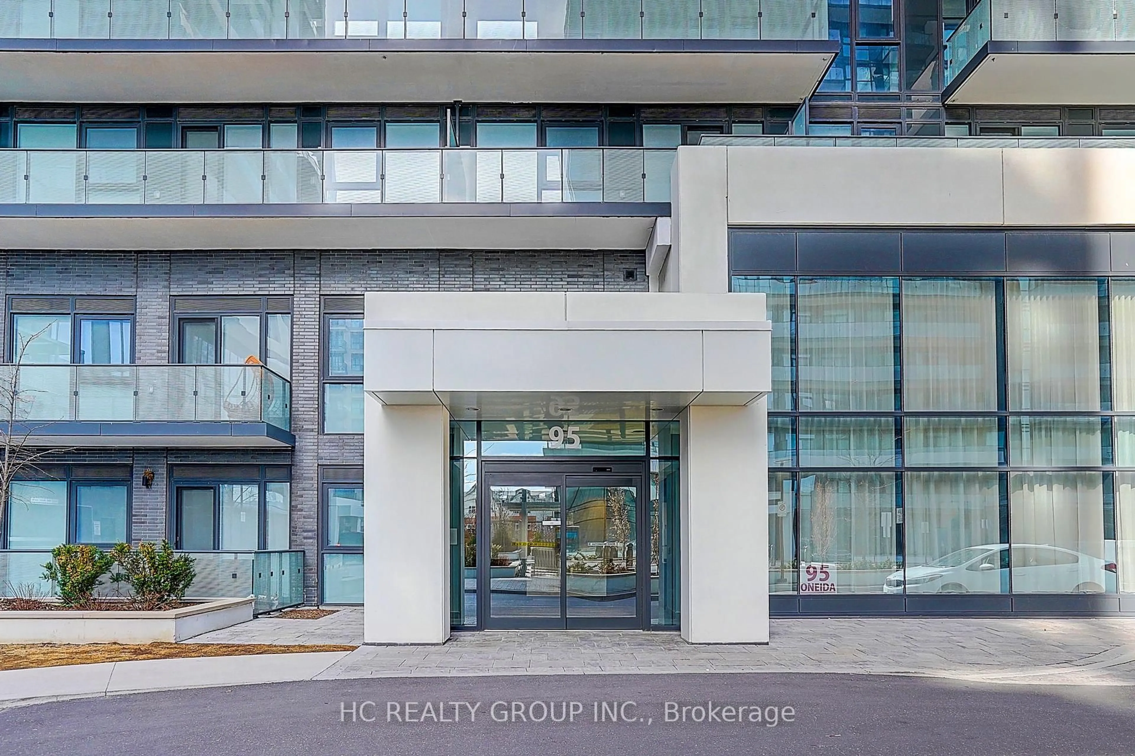 Unknown for 95 Oneida Cres #1612, Richmond Hill Ontario L4B 0B1