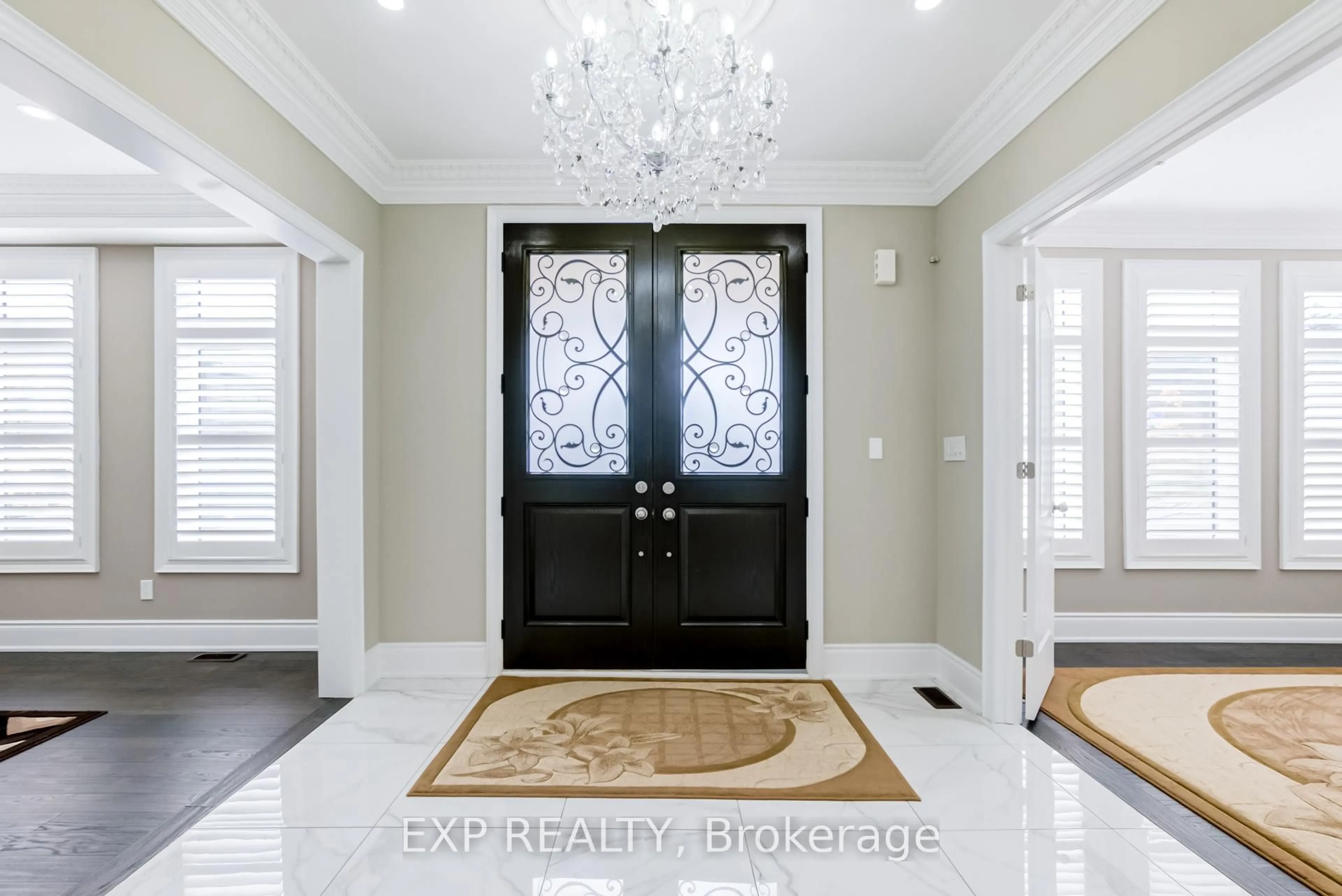 Indoor entryway for 41 Prunella Cres, East Gwillimbury Ontario L9N 1G1