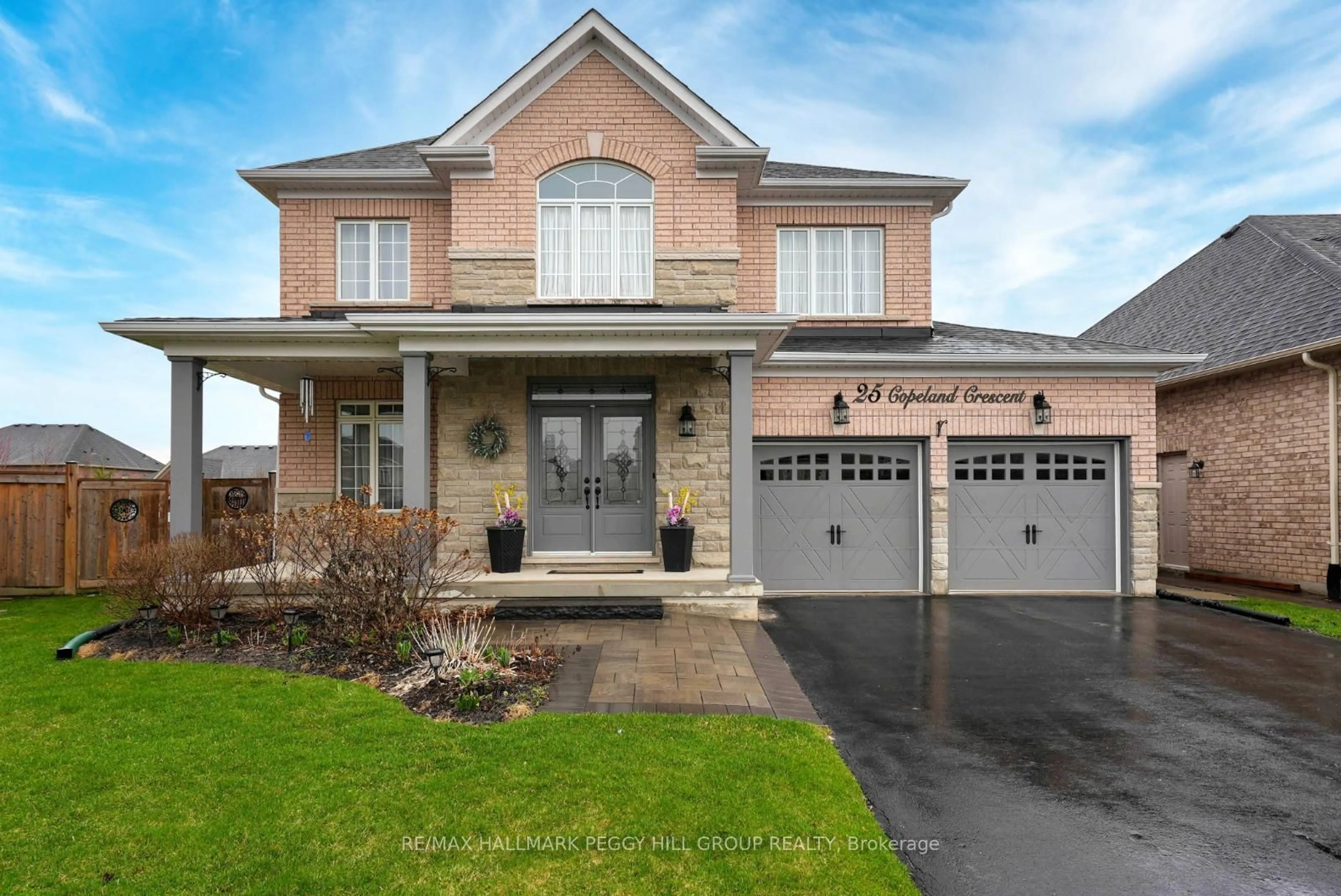 Home with brick exterior material, street for 25 Copeland Cres, Innisfil Ontario L0L 1L0