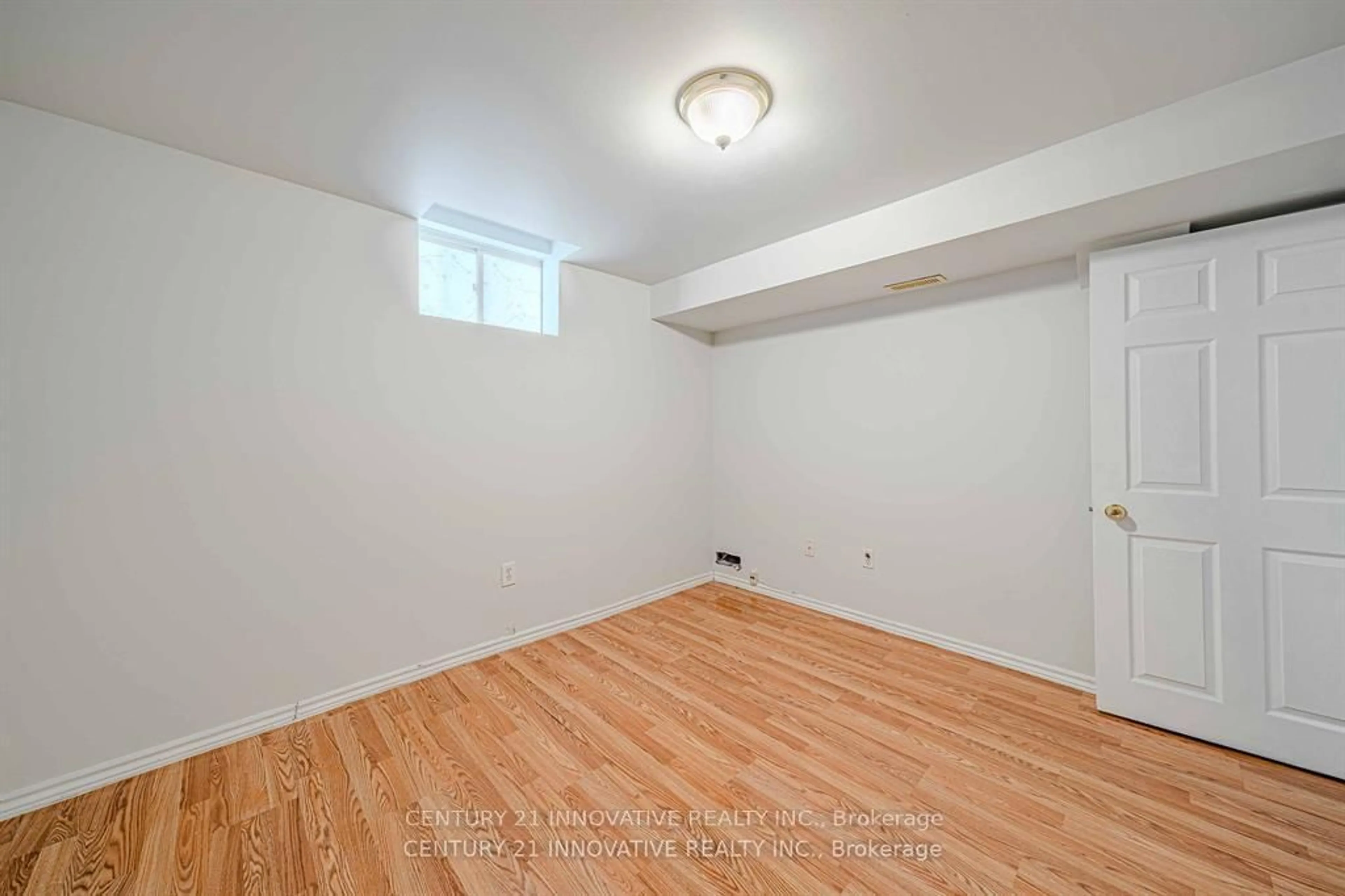 A pic of a room for 5 Holloway Rd, Markham Ontario L3S 4P4