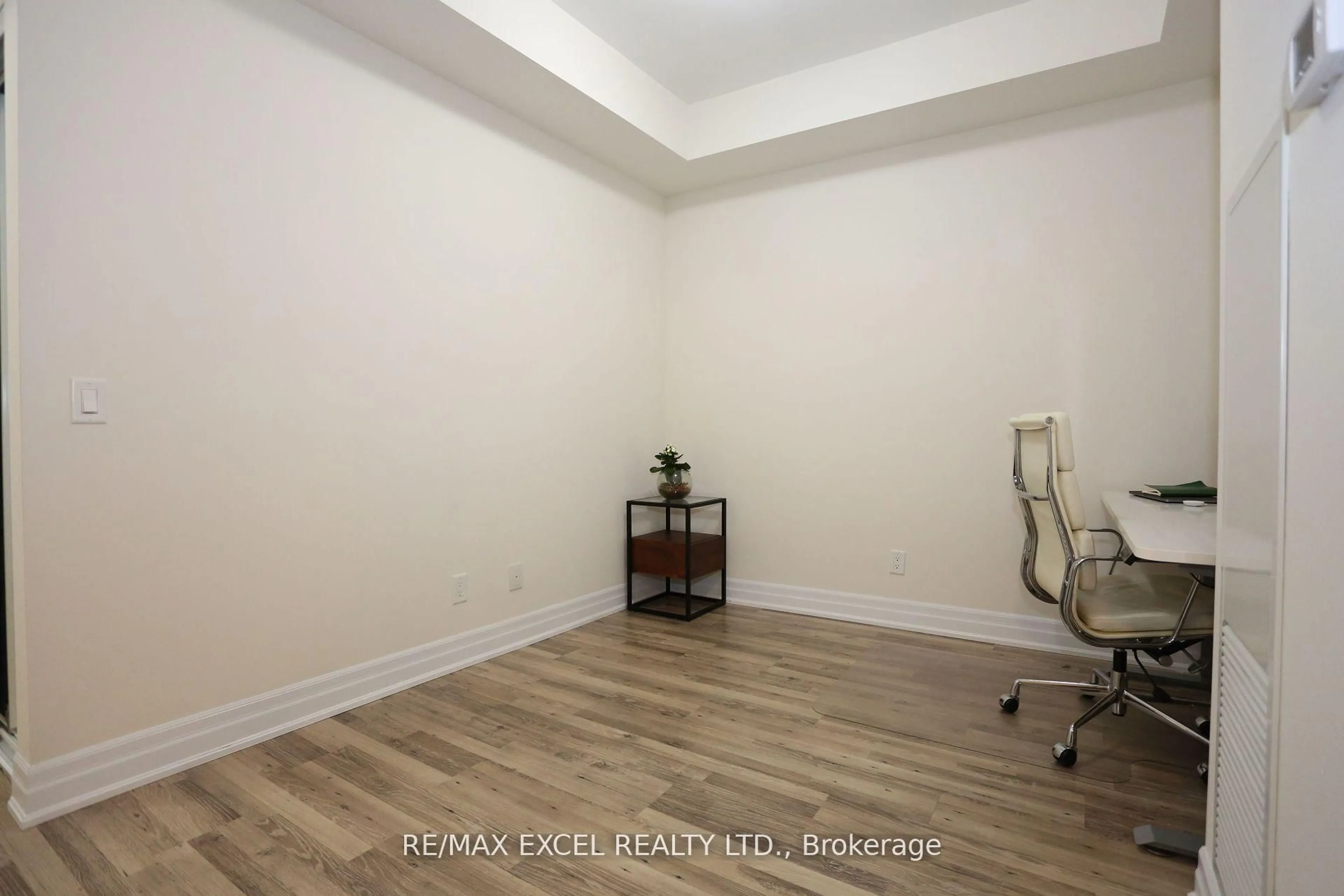A pic of a room for 9075 Jane St #705, Vaughan Ontario L5K 0L7