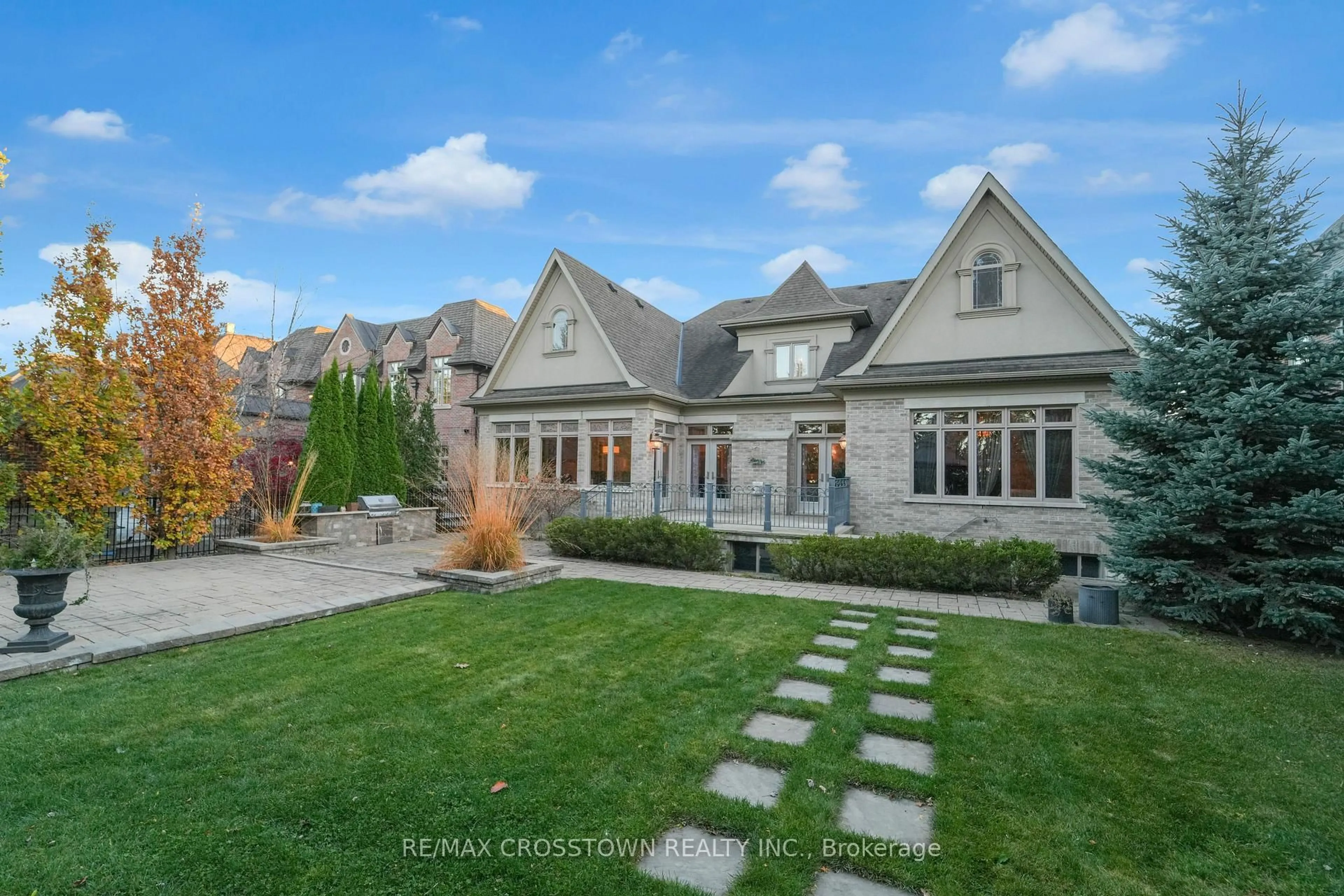 Unknown for 73 Autumn Wind Crt, Vaughan Ontario L0J 1C0