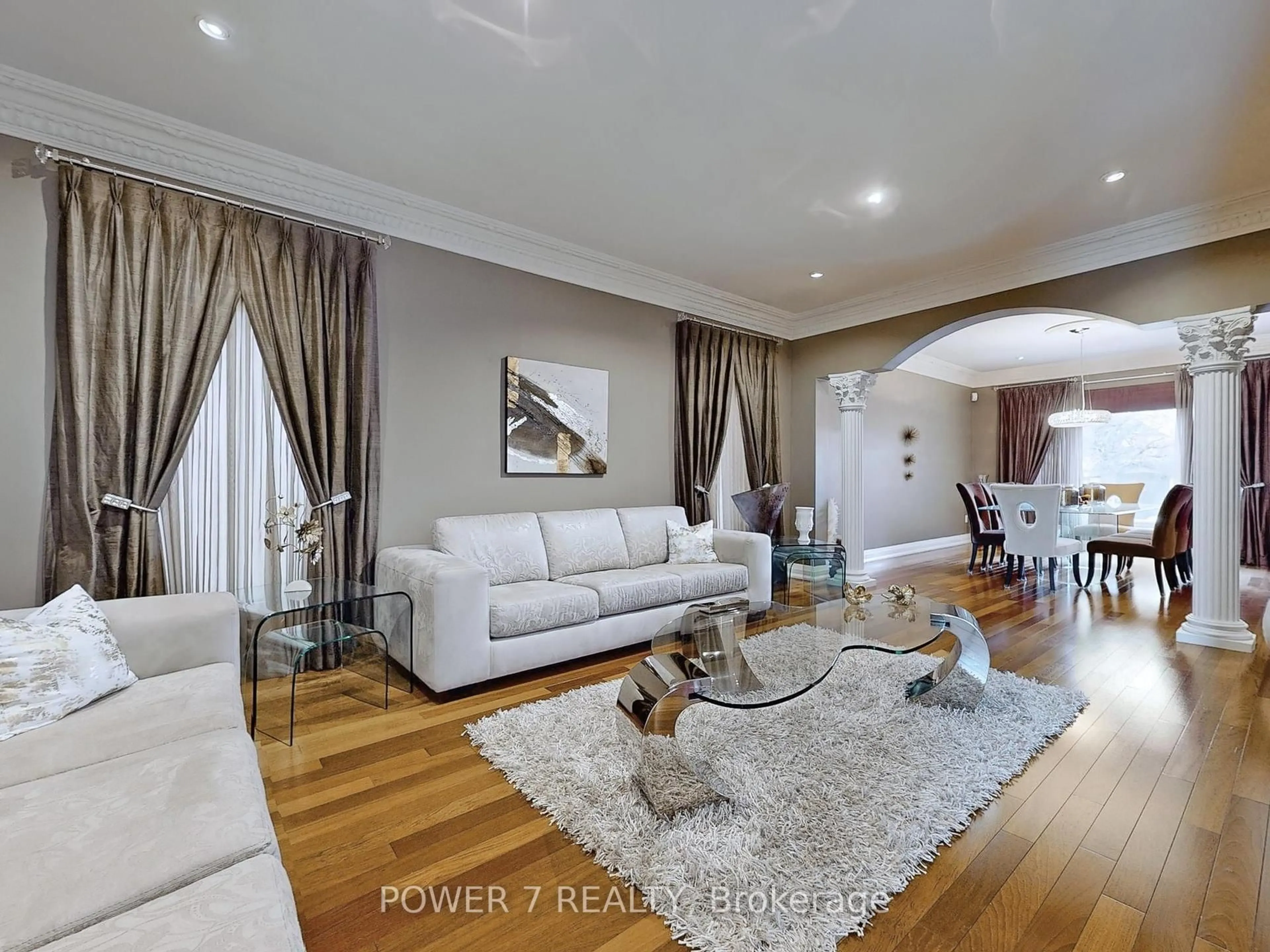 Living room with furniture, unknown for 76 Silver Rose Cres, Markham Ontario L6C 1W6