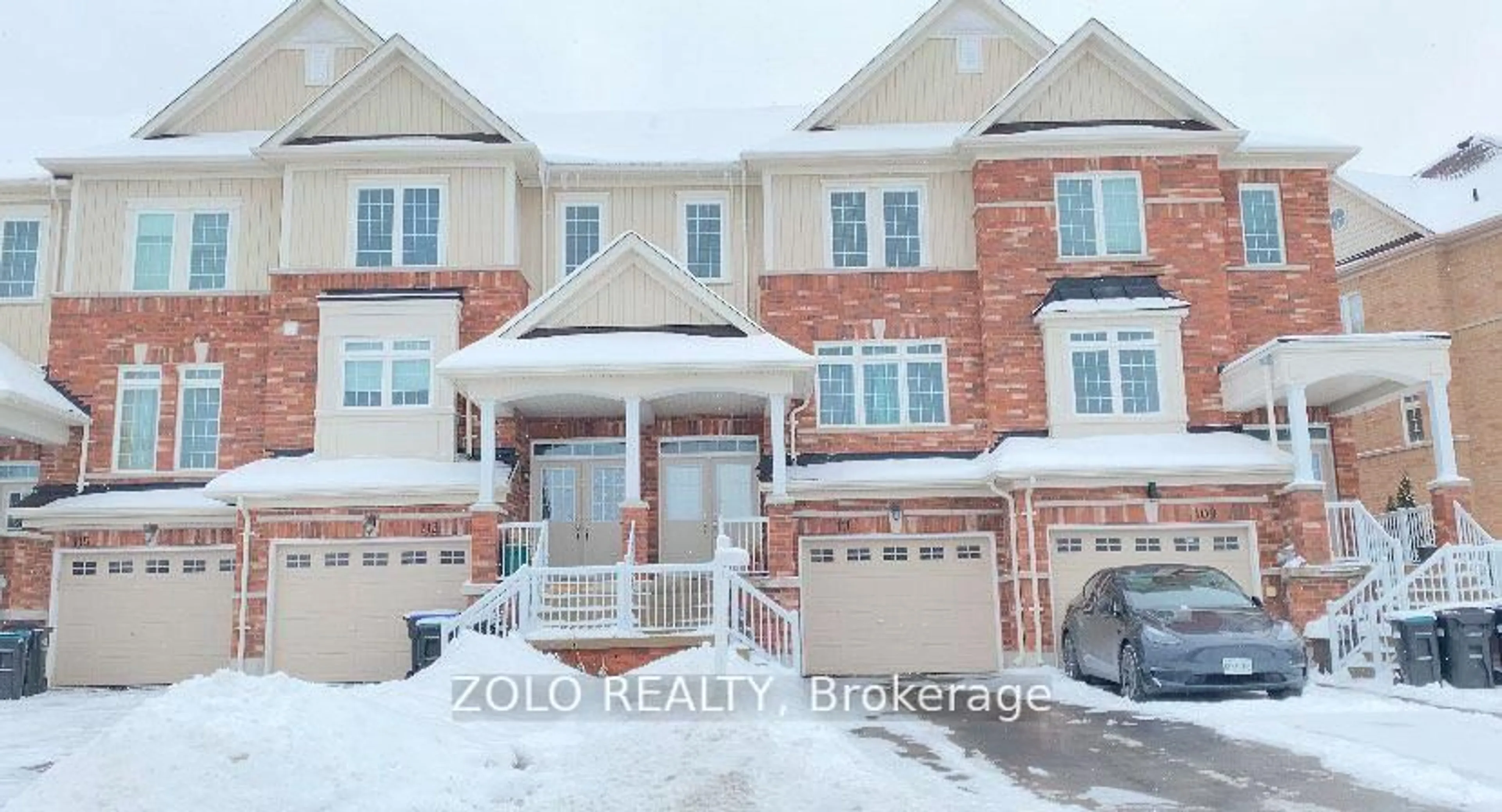 Home with brick exterior material, street for 111 Taucar Gate, Bradford West Gwillimbury Ontario L3Z 0V8
