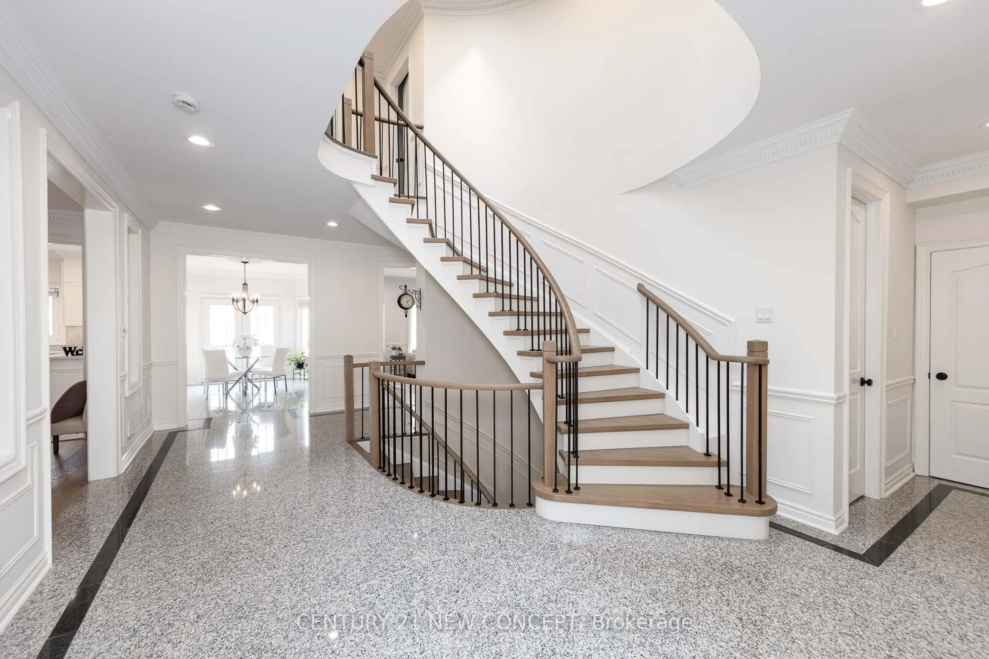 Unknown for 10 Headford Ave, Richmond Hill Ontario L4B 3V7
