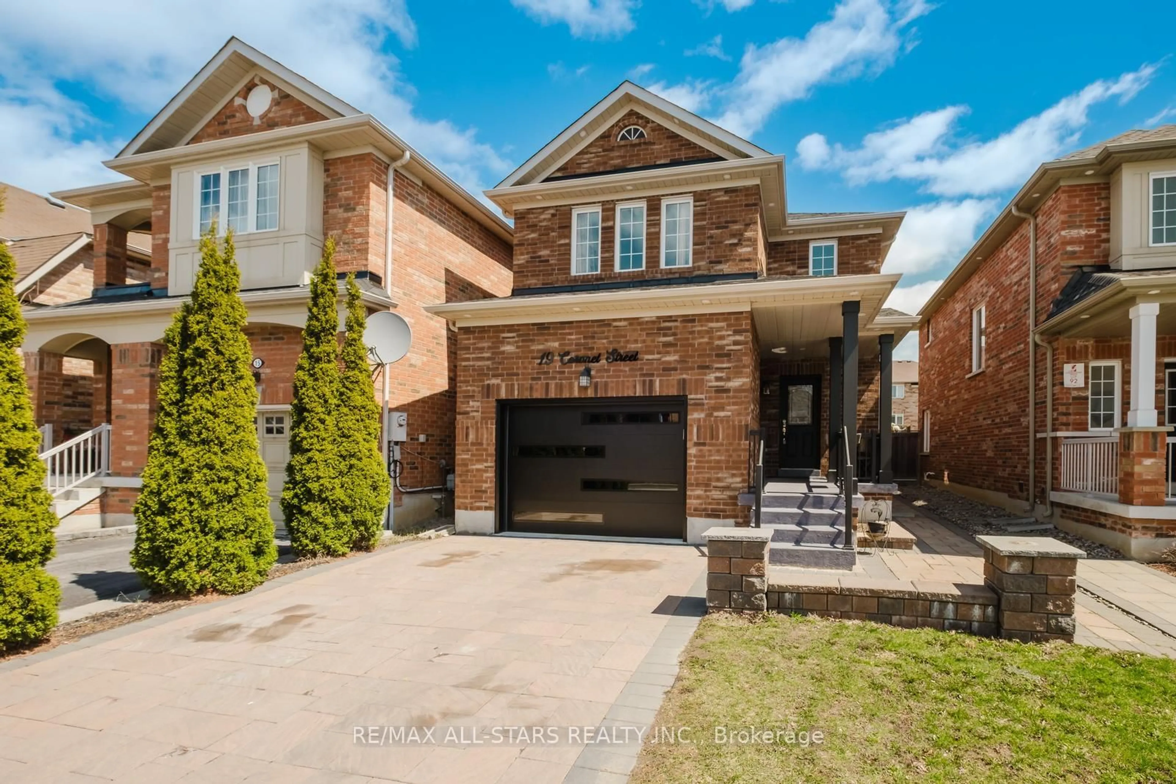 Home with brick exterior material, street for 19 Coronet St, Whitchurch-Stouffville Ontario L4A 0X8