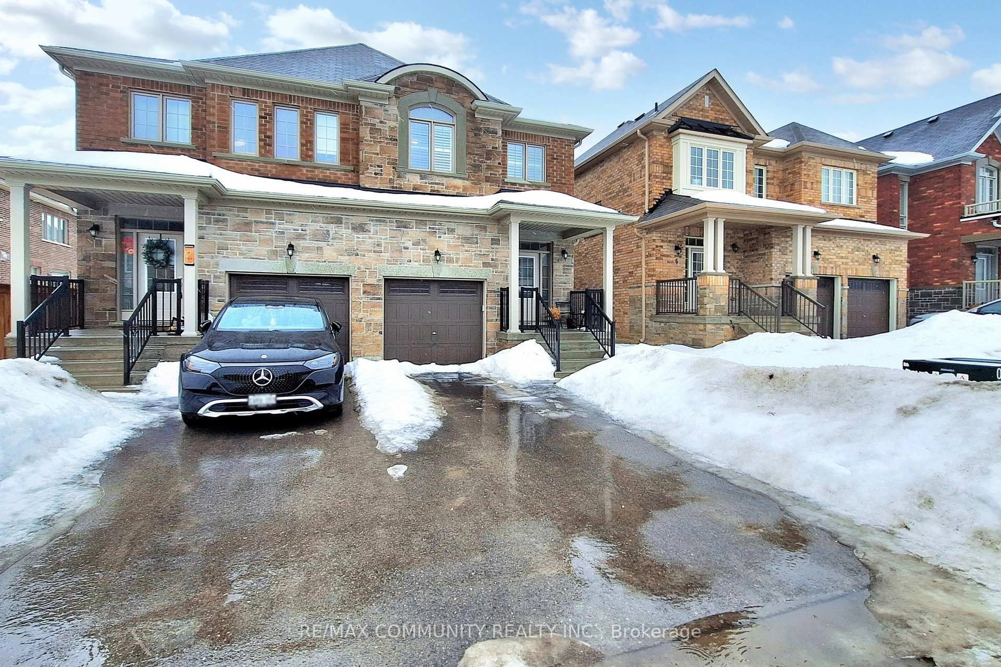 Home with brick exterior material, street for 4 Frederick Taylor Way, East Gwillimbury Ontario L0G 1M0