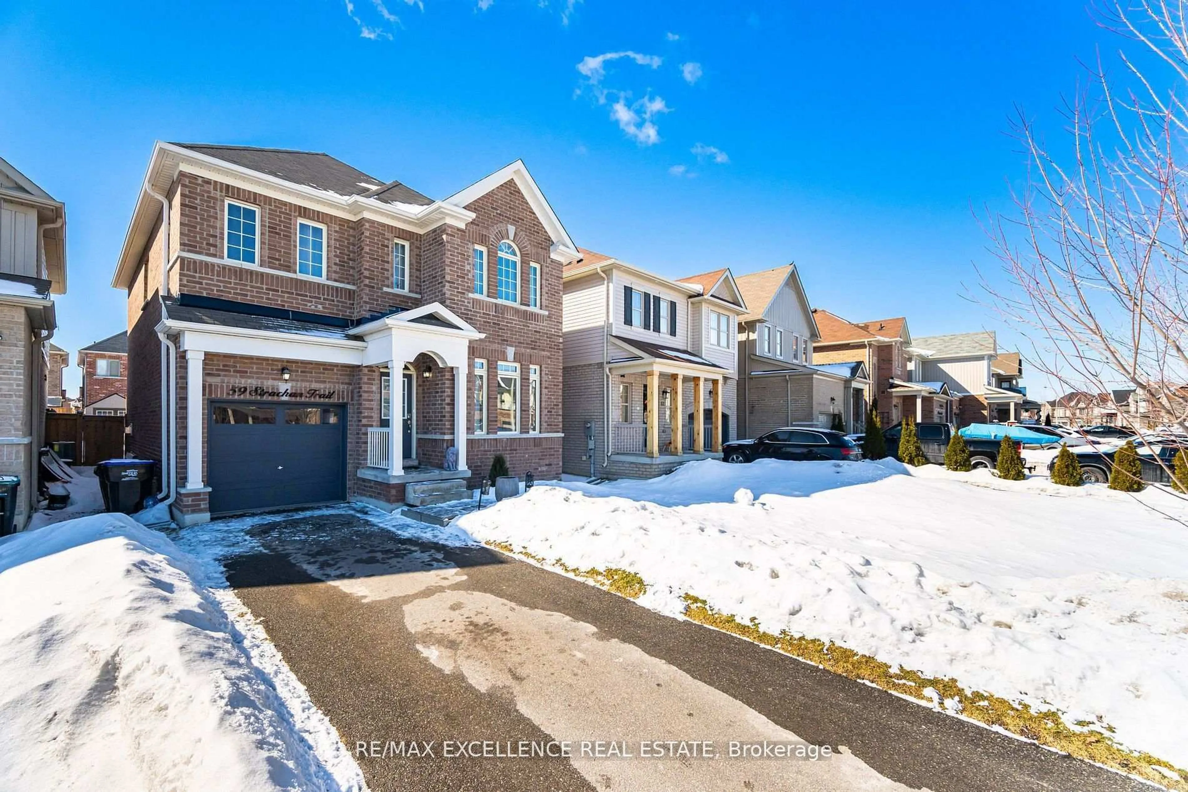 A pic from outside/outdoor area/front of a property/back of a property/a pic from drone, street for 59 Strachan Tr, New Tecumseth Ontario L0G 1A0