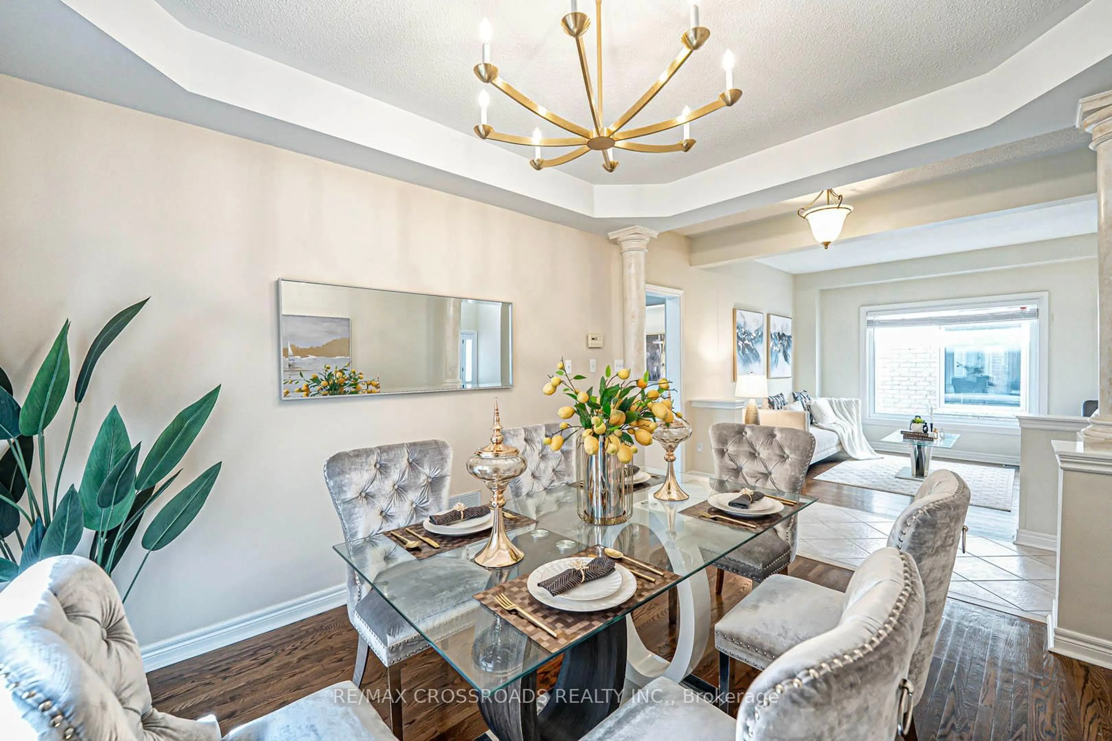 Dining room, unknown for 46 Eminence Rd, Vaughan Ontario L4K 5K1