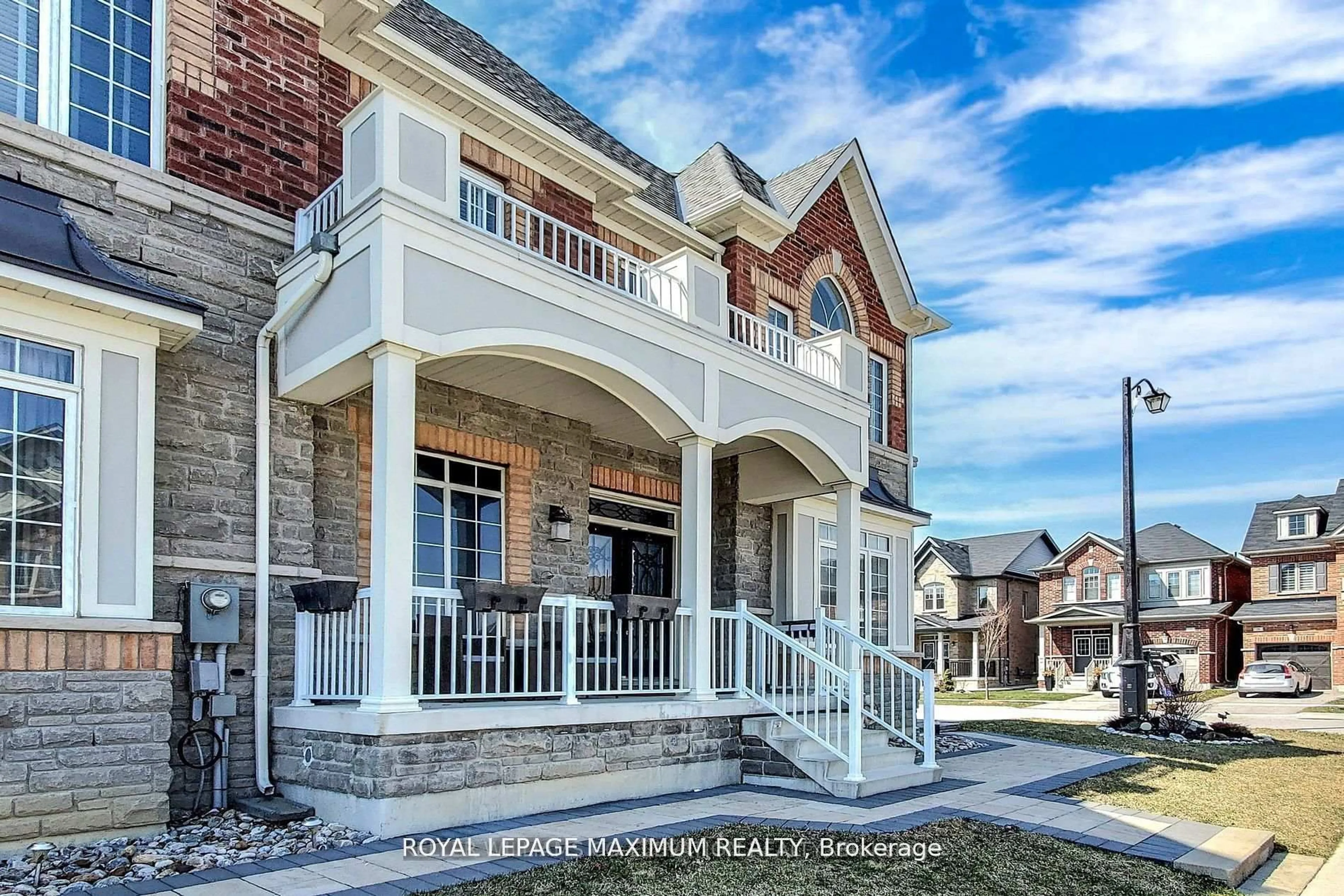 Home with brick exterior material, street for 29 Red Tree Dr, Vaughan Ontario L4H 4H8