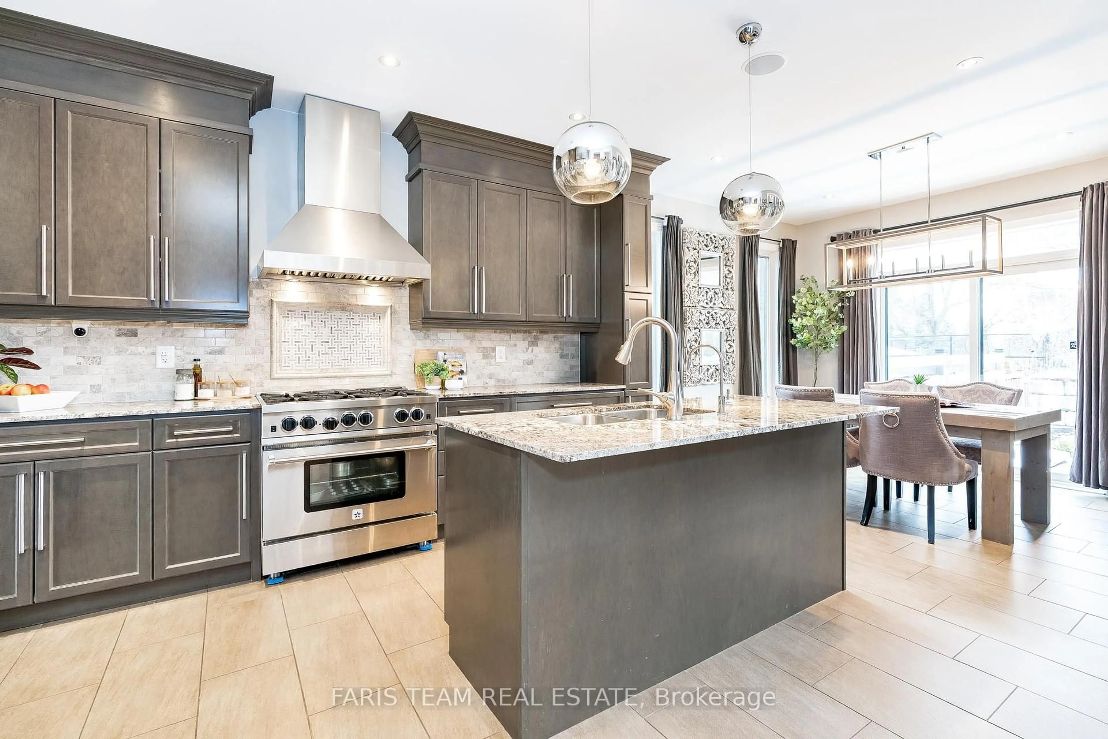 Contemporary kitchen, ceramic/tile floor for 30 Philson Crt, Innisfil Ontario L0L 1L0