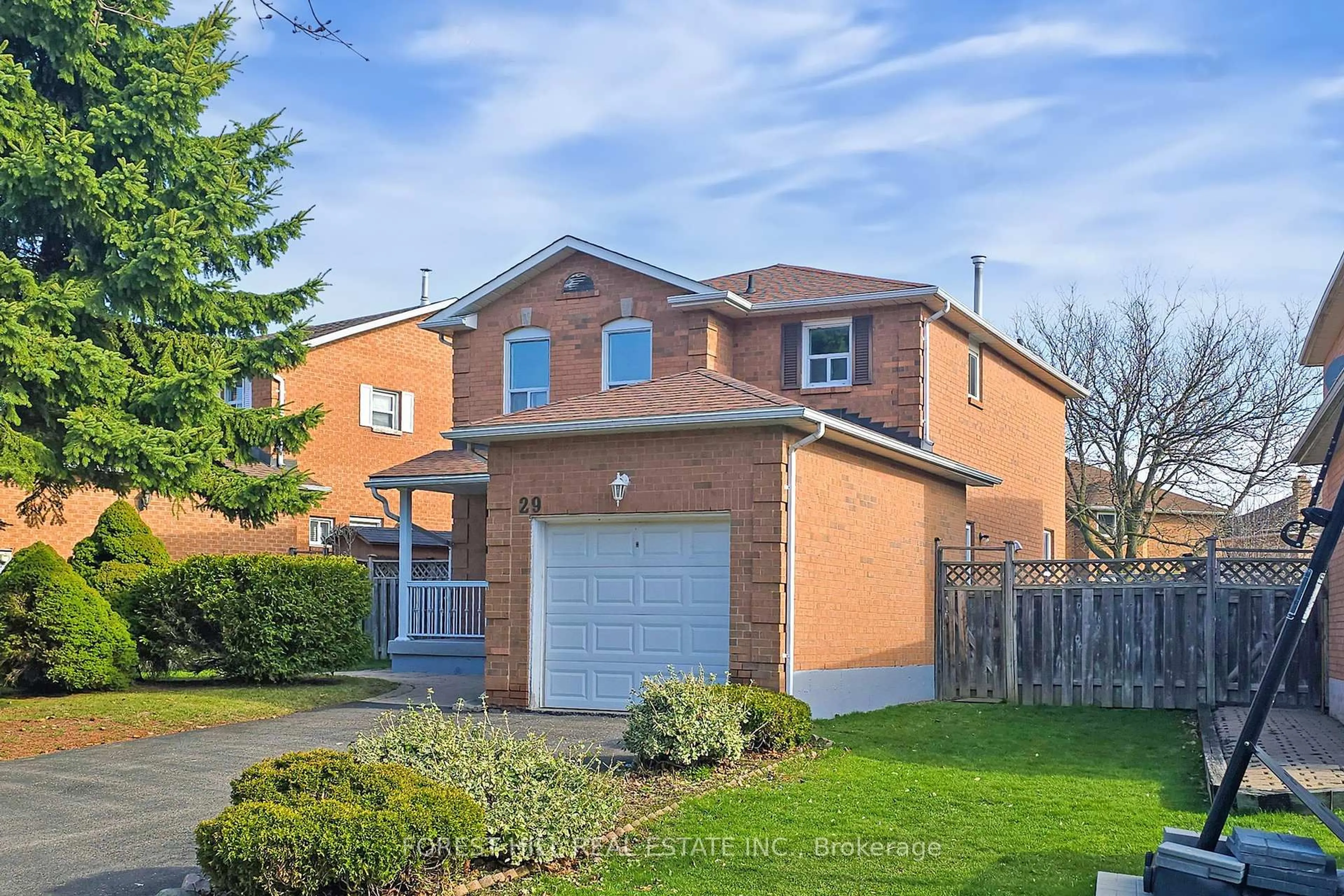 Home with brick exterior material, street for 29 Arisaig Dr, Vaughan Ontario L6A 1V6