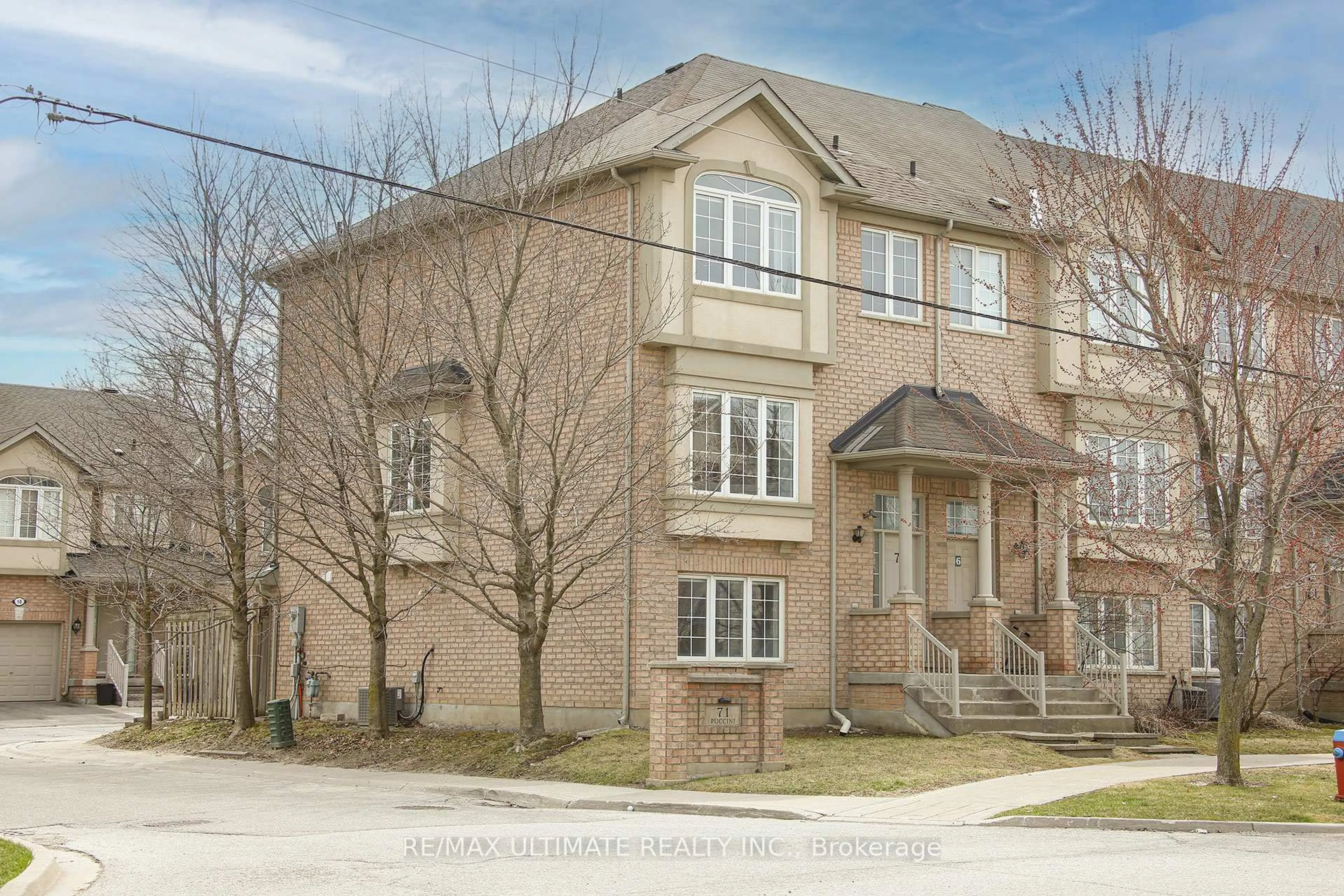 Home with brick exterior material, street for 71 Puccini Dr #7, Richmond Hill Ontario L4E 4X8