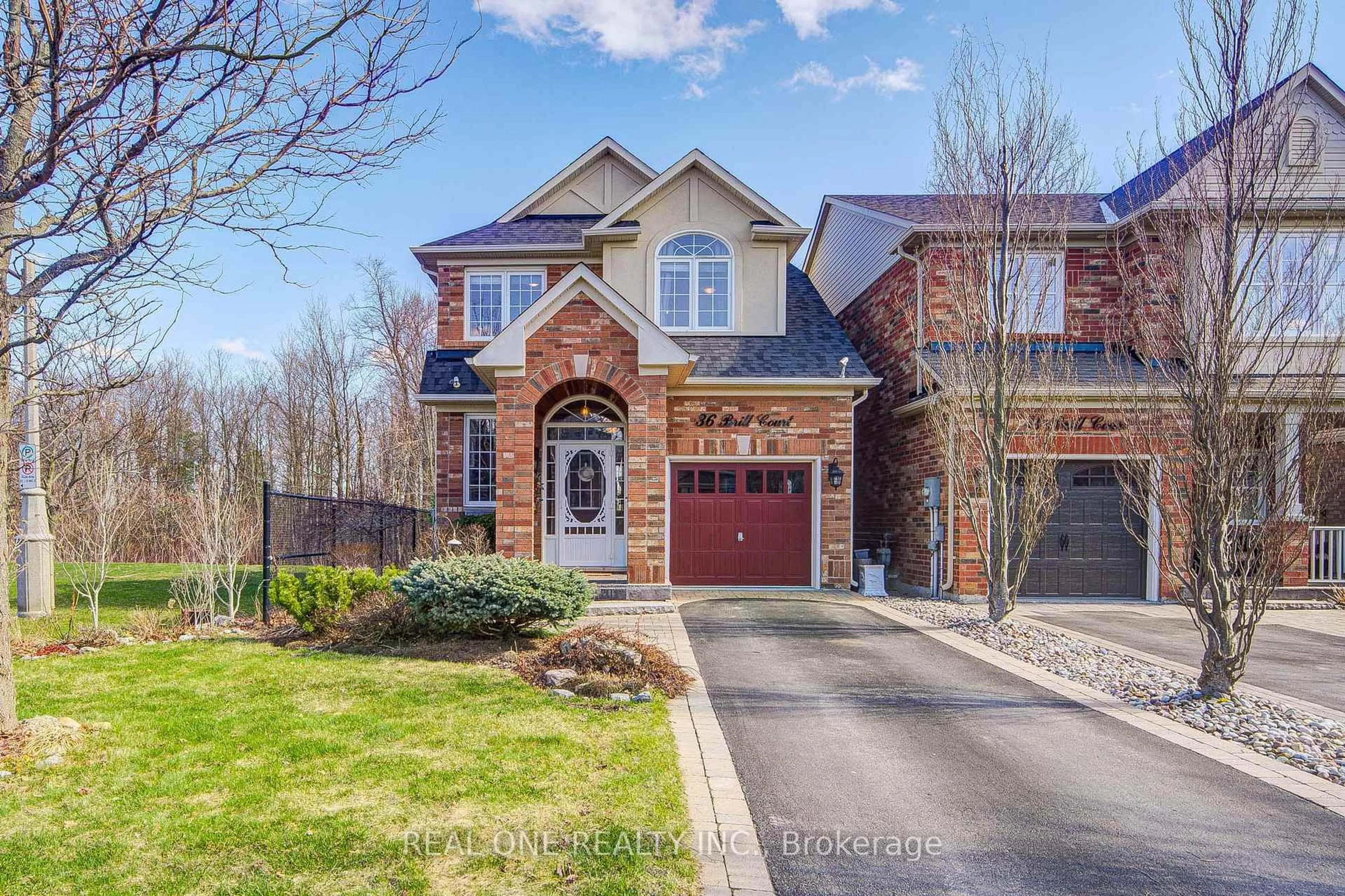 Home with brick exterior material, street for 36 Brill Crt, Whitchurch-Stouffville Ontario L4A 0P6