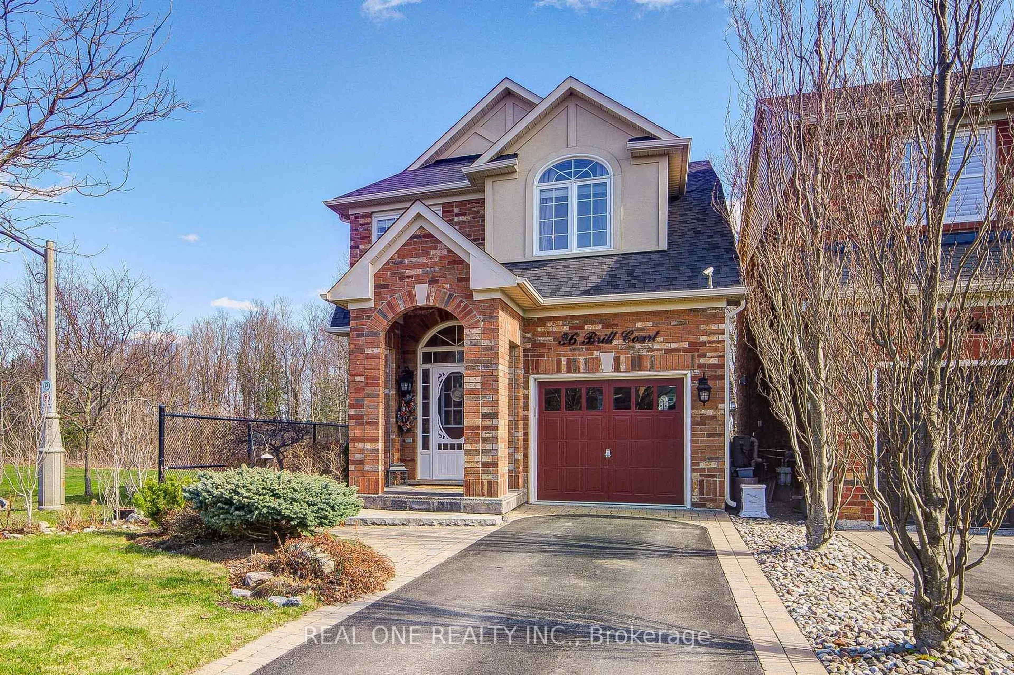 Home with brick exterior material, street for 36 Brill Crt, Whitchurch-Stouffville Ontario L4A 0P6