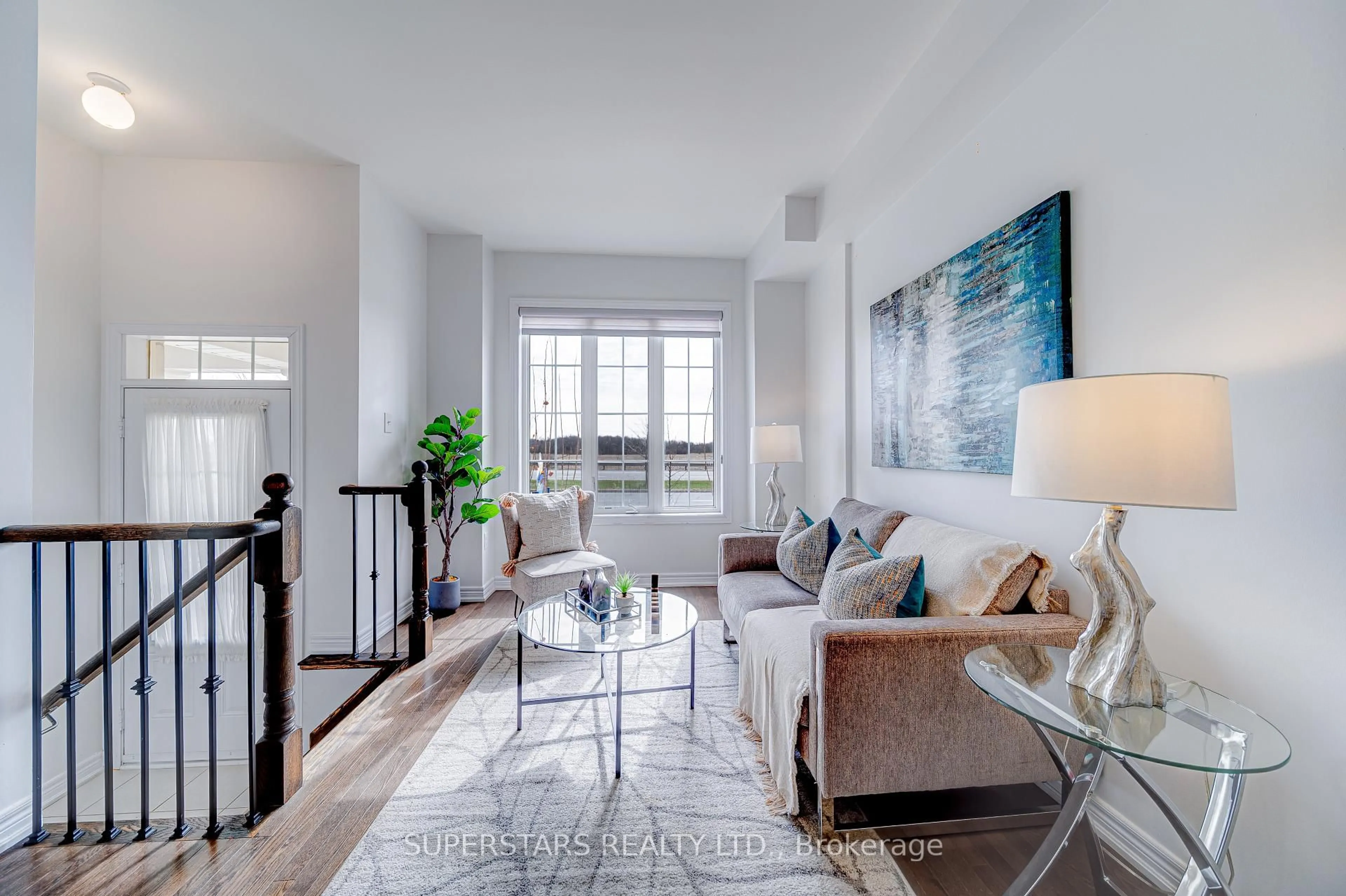 Living room with furniture, unknown for 1916 Donald Cousens Pkwy, Markham Ontario L6B 1M4