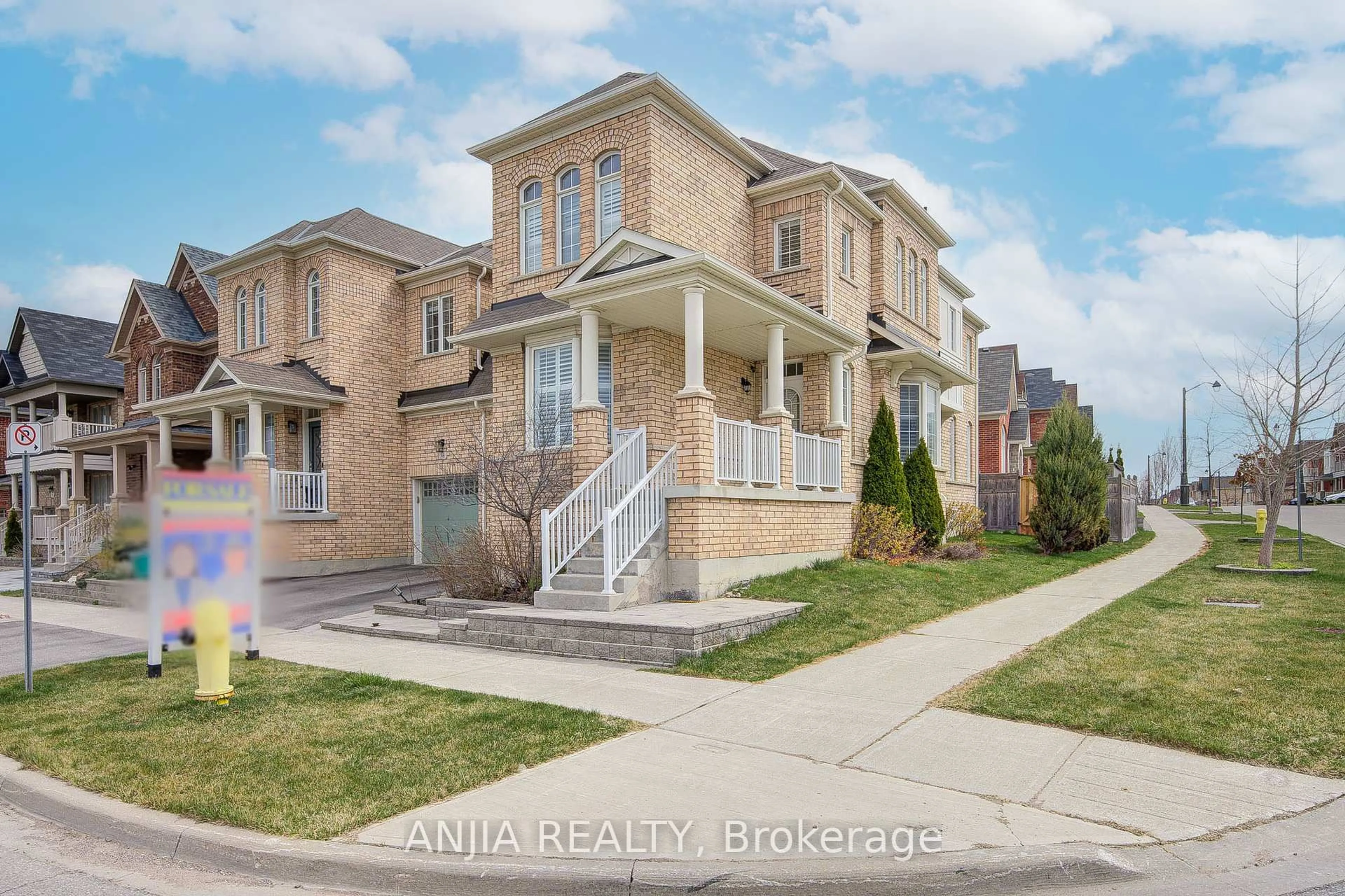 Home with brick exterior material, street for 34 Frederick Stamm Cres, Markham Ontario L6C 0X3