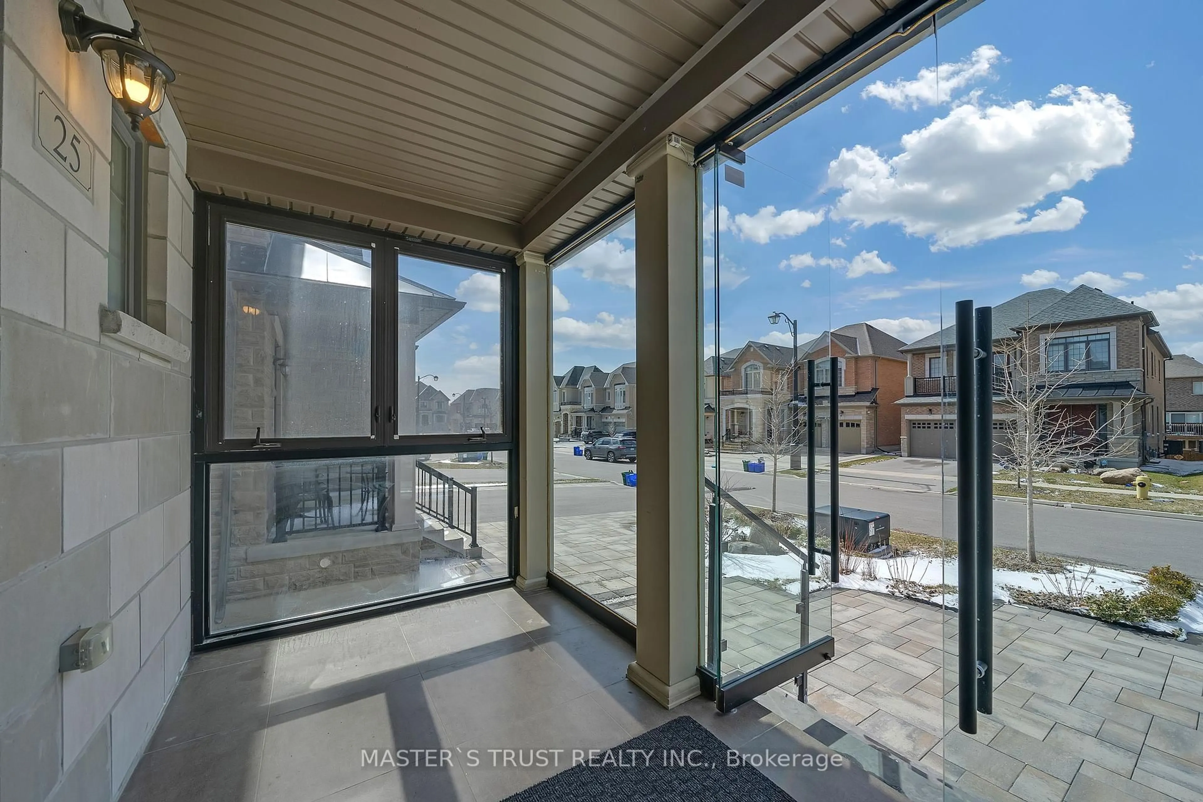 Unknown for 25 Cannes Ave, Vaughan Ontario L4H 4P5