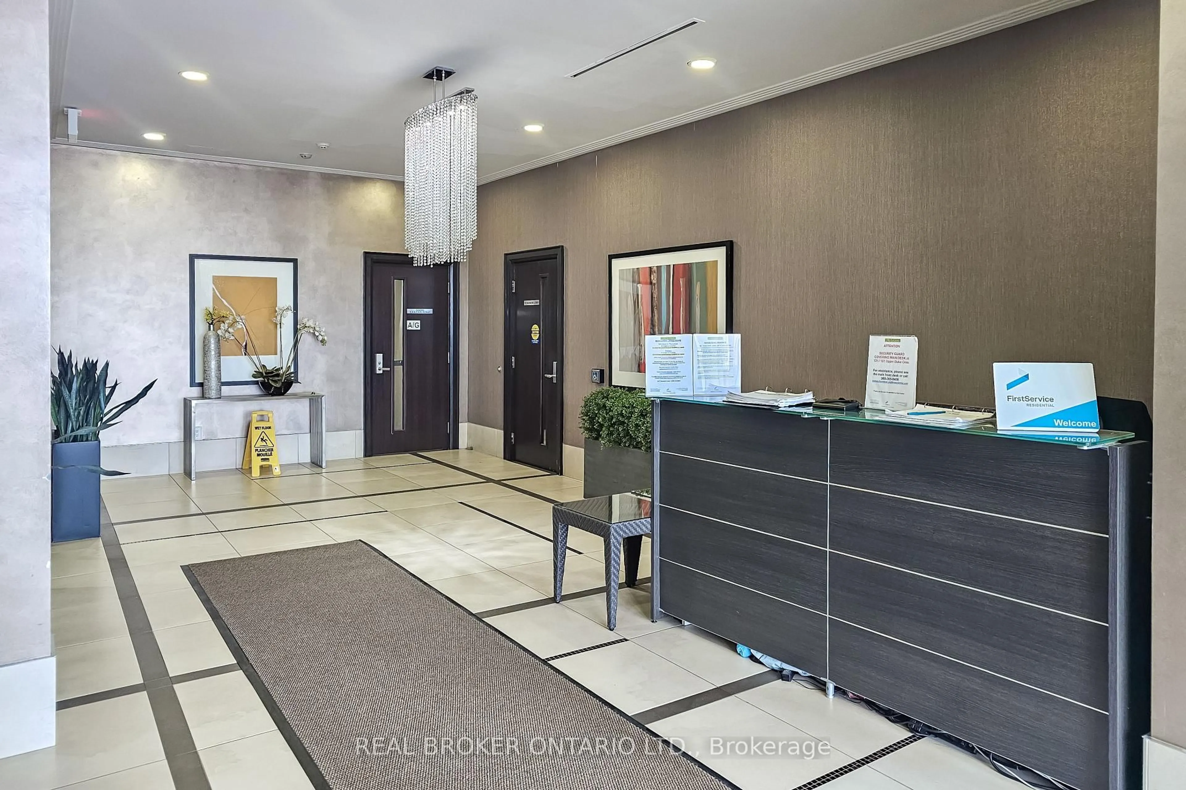 Lobby for 111 Upper Duke Cres #301, Markham Ontario L6G 0C8