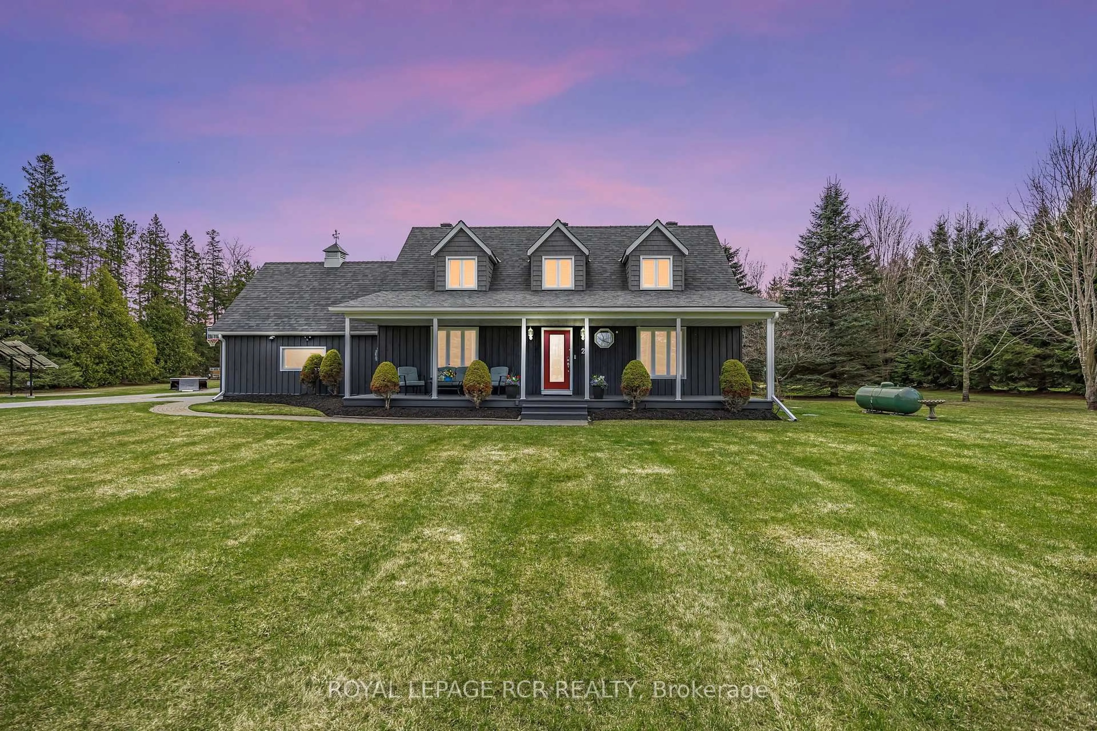 A pic from outside/outdoor area/front of a property/back of a property/a pic from drone, street for 2 Tioga Blvd, Adjala-Tosorontio Ontario L0M 1J0