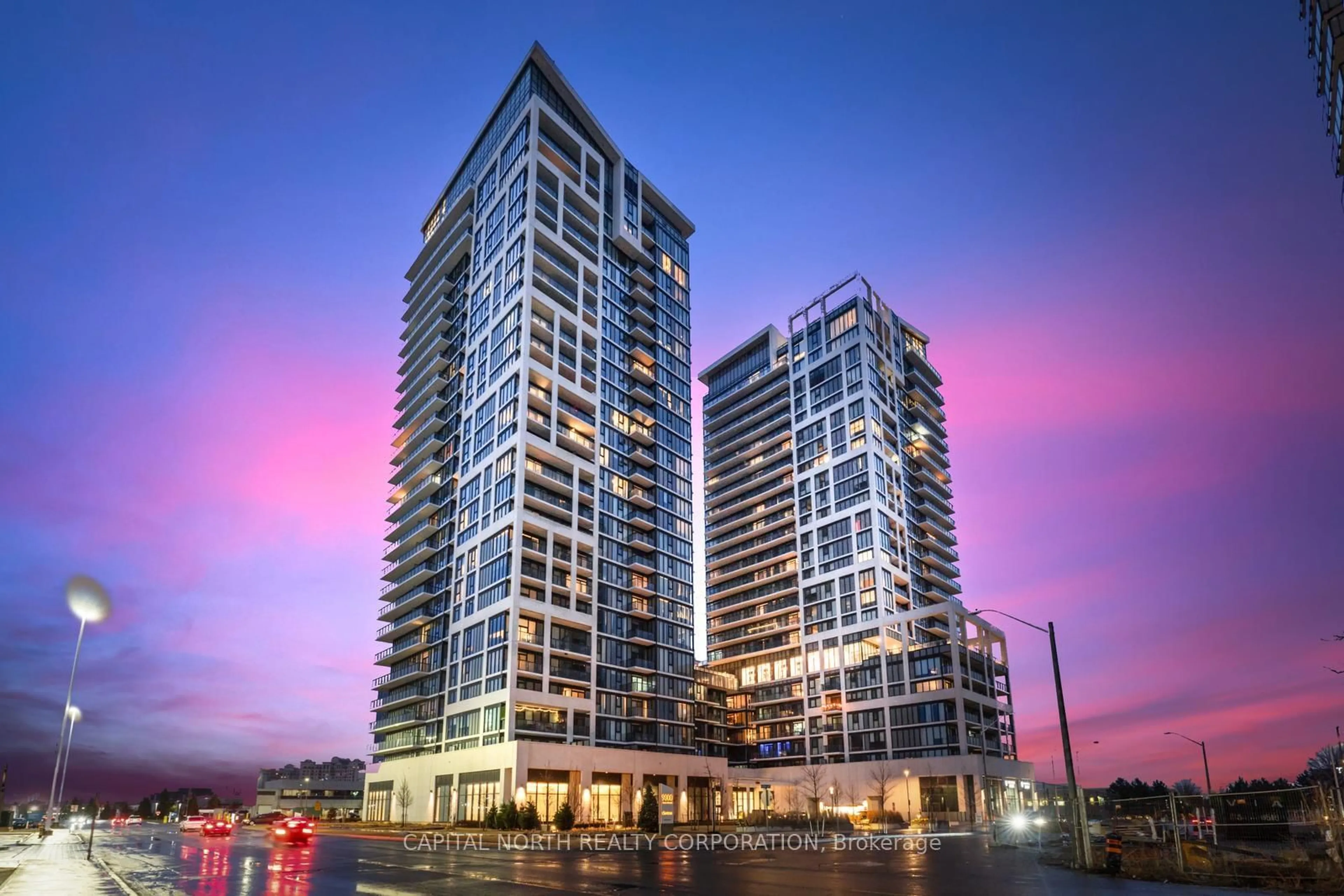Indoor foyer for 9000 Jane St #1011, Vaughan Ontario L4K 0M6