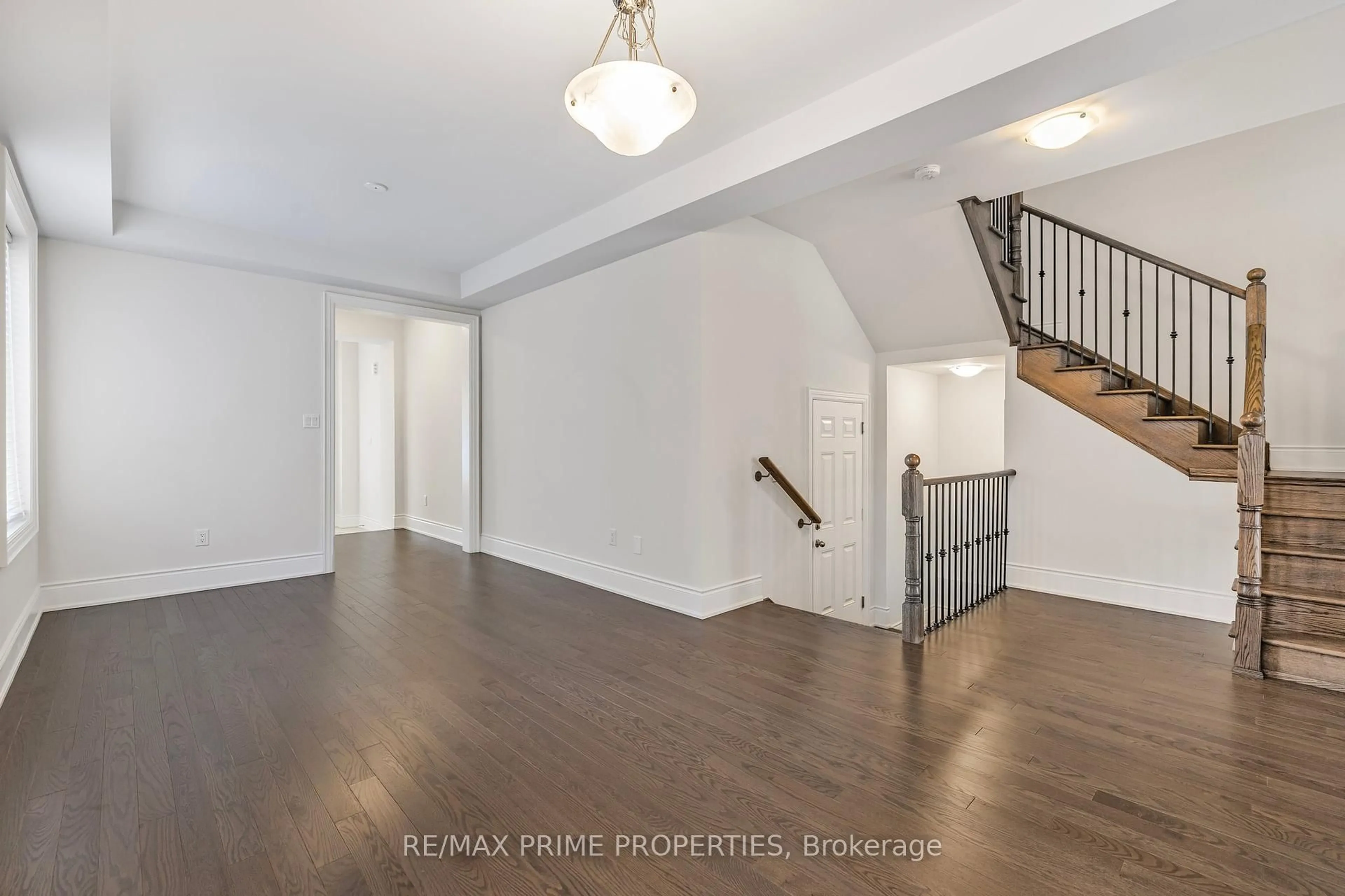 Unknown for 151 Silk Twist Dr, East Gwillimbury Ontario L9N 0V7