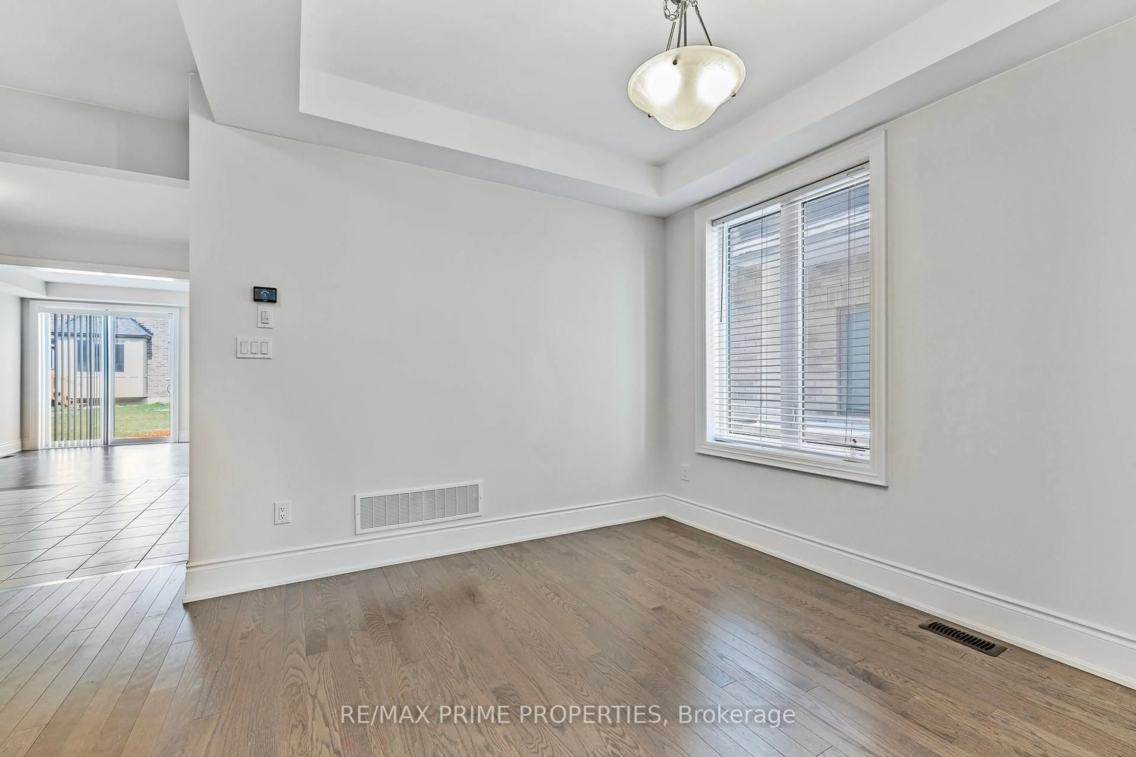 A pic of a room for 151 Silk Twist Dr, East Gwillimbury Ontario L9N 0V7