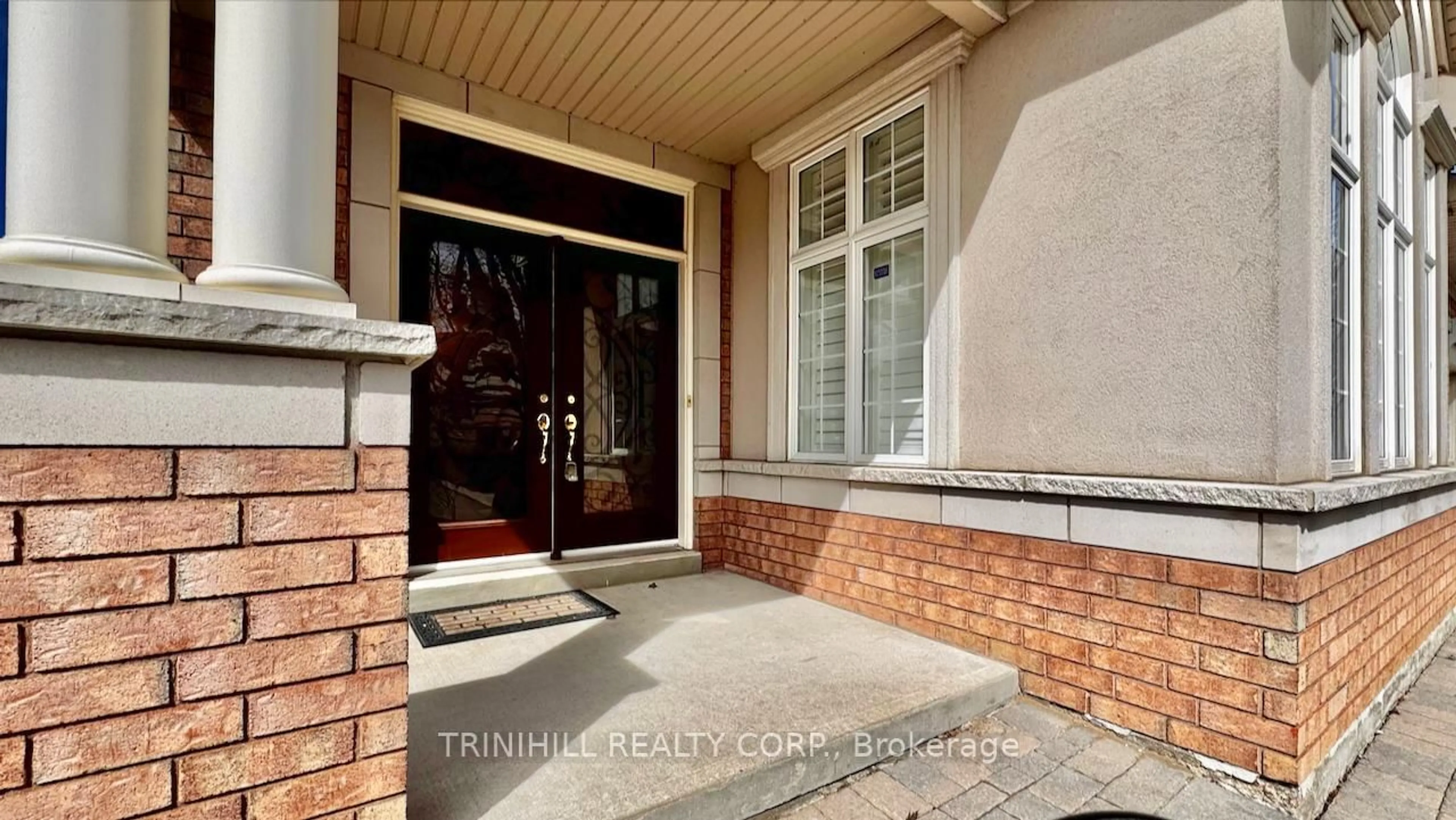 Indoor entryway for 123 Cupola Cres, Vaughan Ontario L4H 3G1