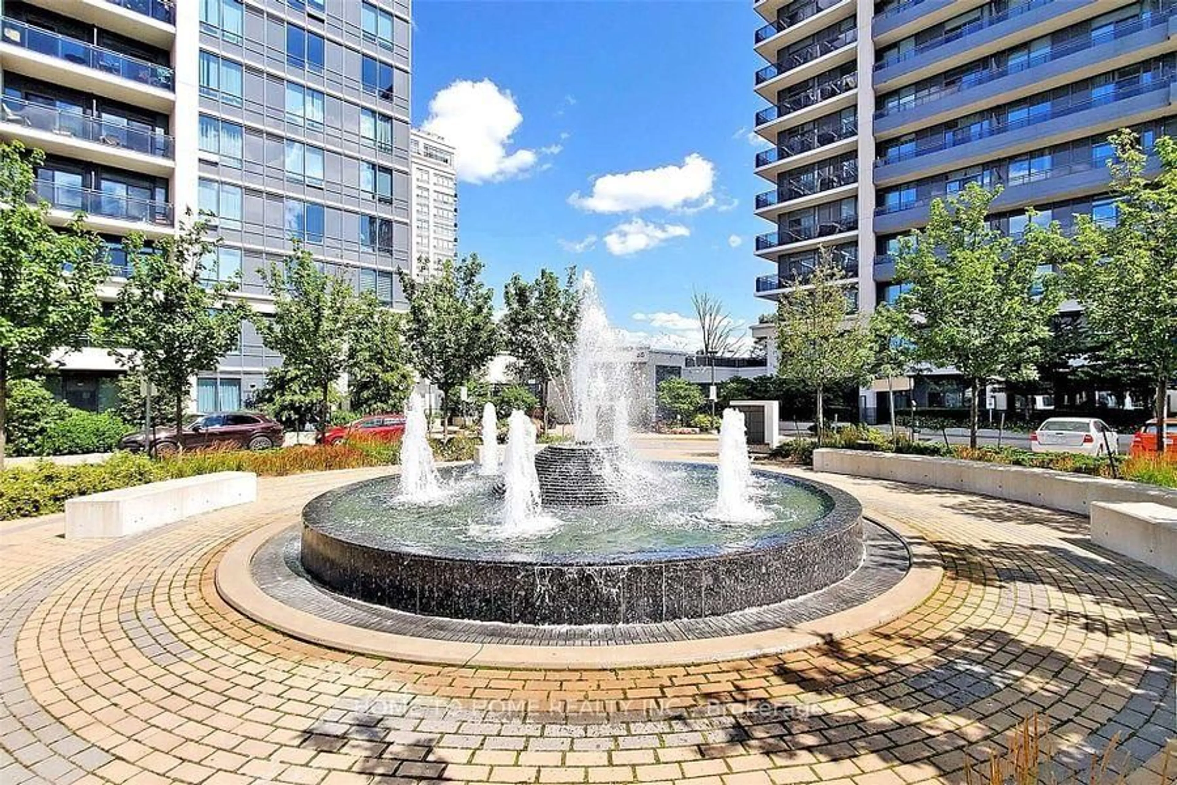 Unknown for 85 North Park Rd #512, Vaughan Ontario L4J 9G1