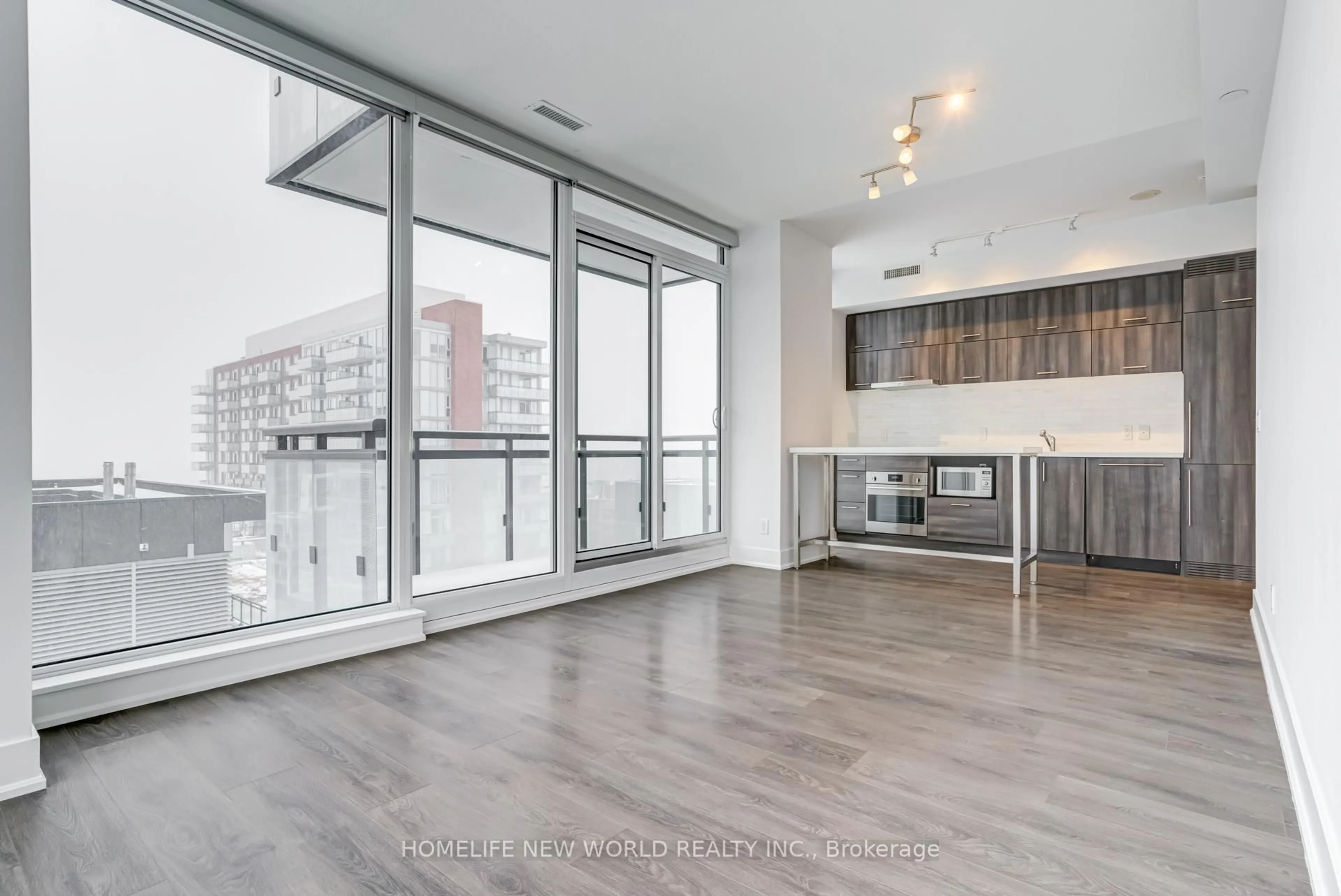 Unknown for 8081 Birchmount Rd #1014, Markham Ontario L6G 1B3