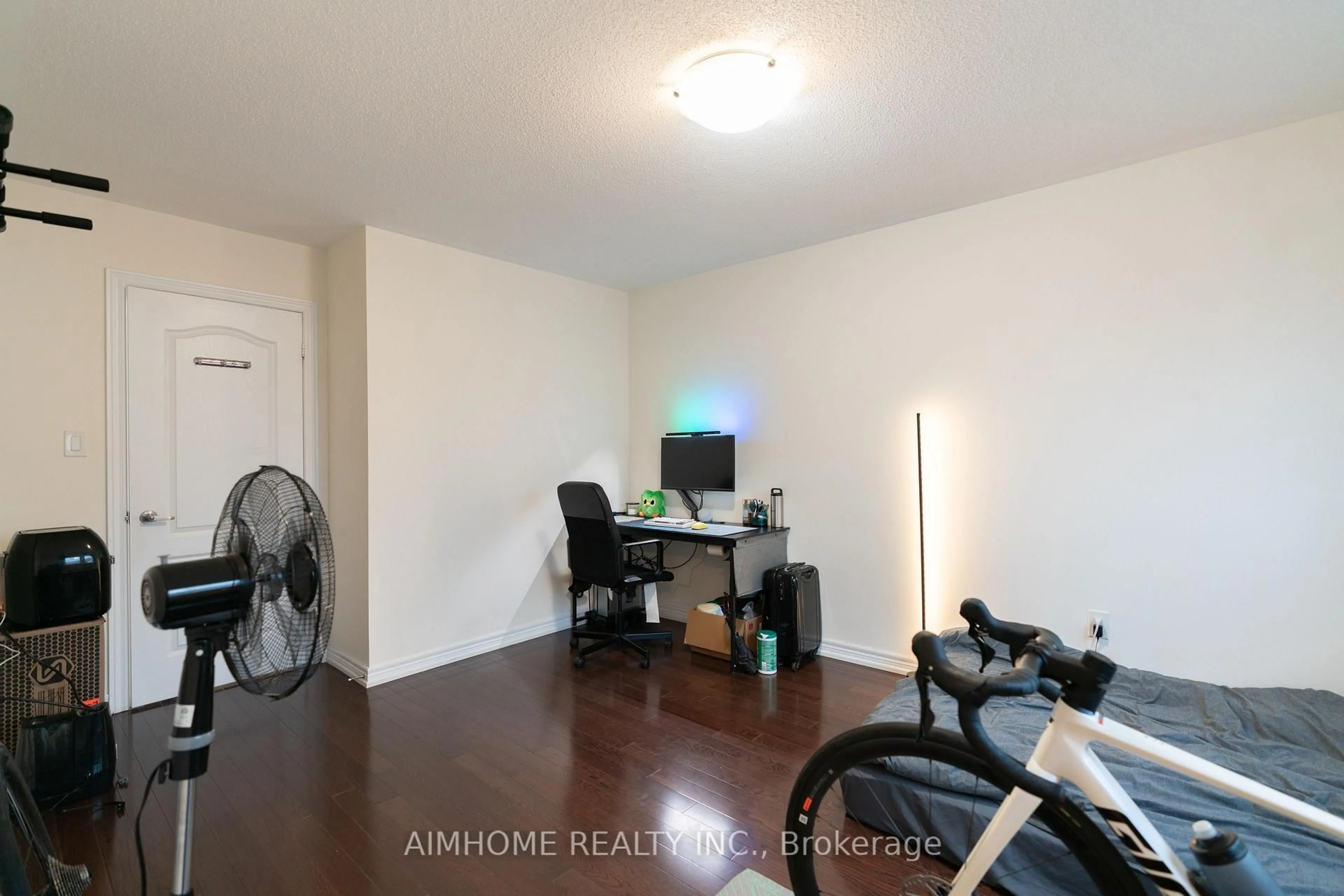 A pic of a room for 934 Castlemore Ave, Markham Ontario L6E 0N3