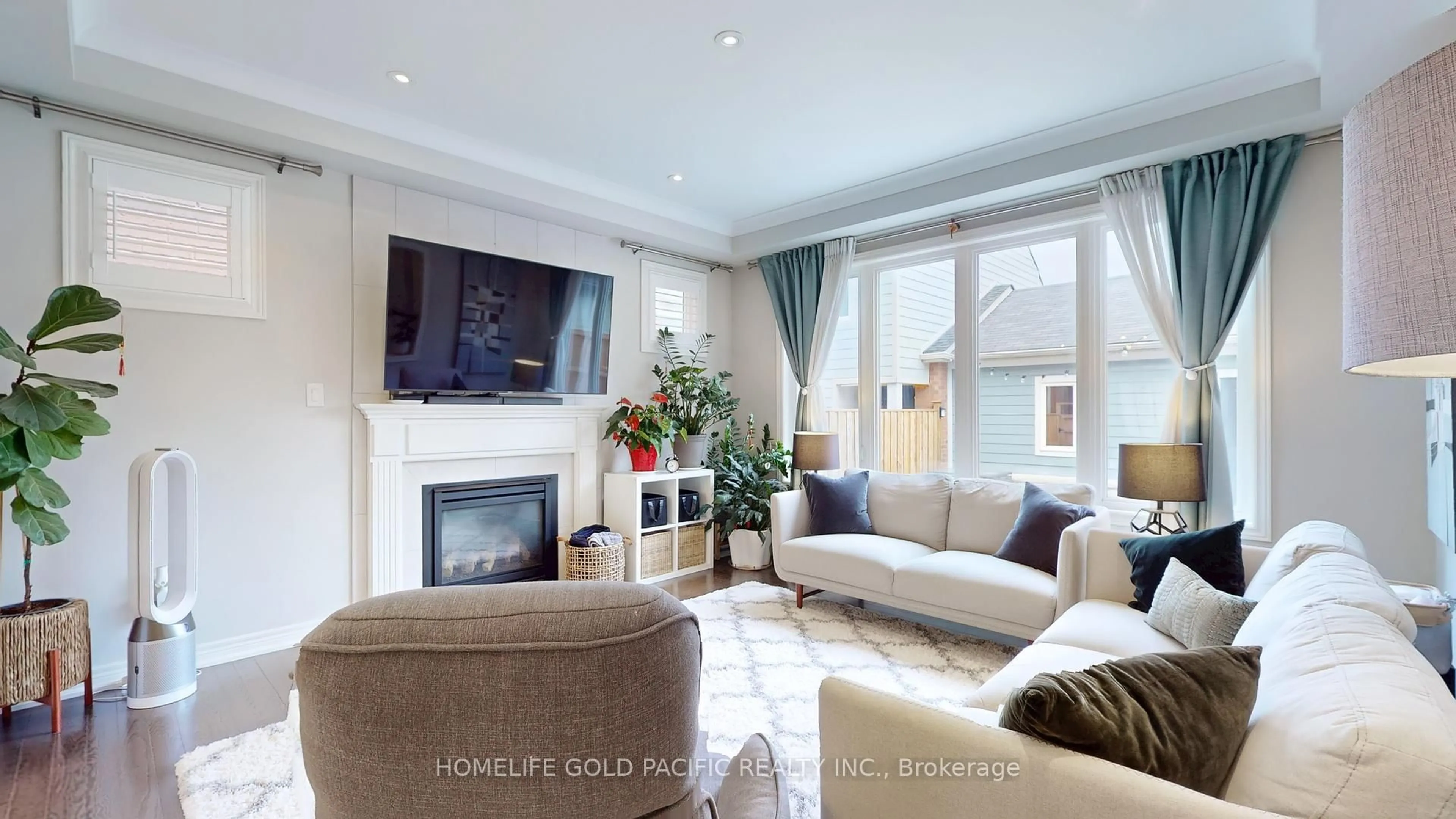 Living room with furniture, ceramic/tile floor for 266 Riverlands Ave, Markham Ontario L6B 0W2