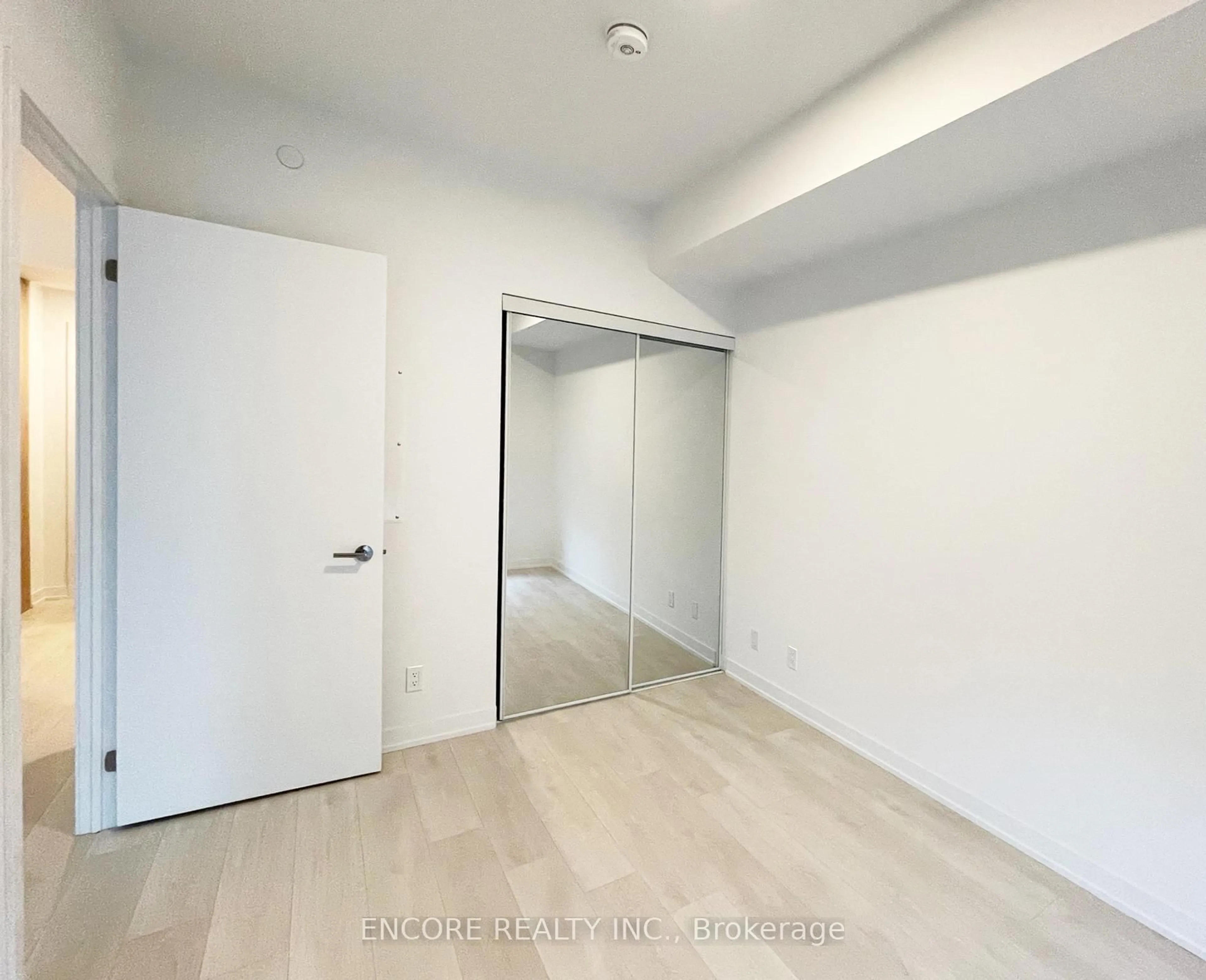 A pic of a room for 7950 Bathurst St #1120, Vaughan Ontario L4J 0L4