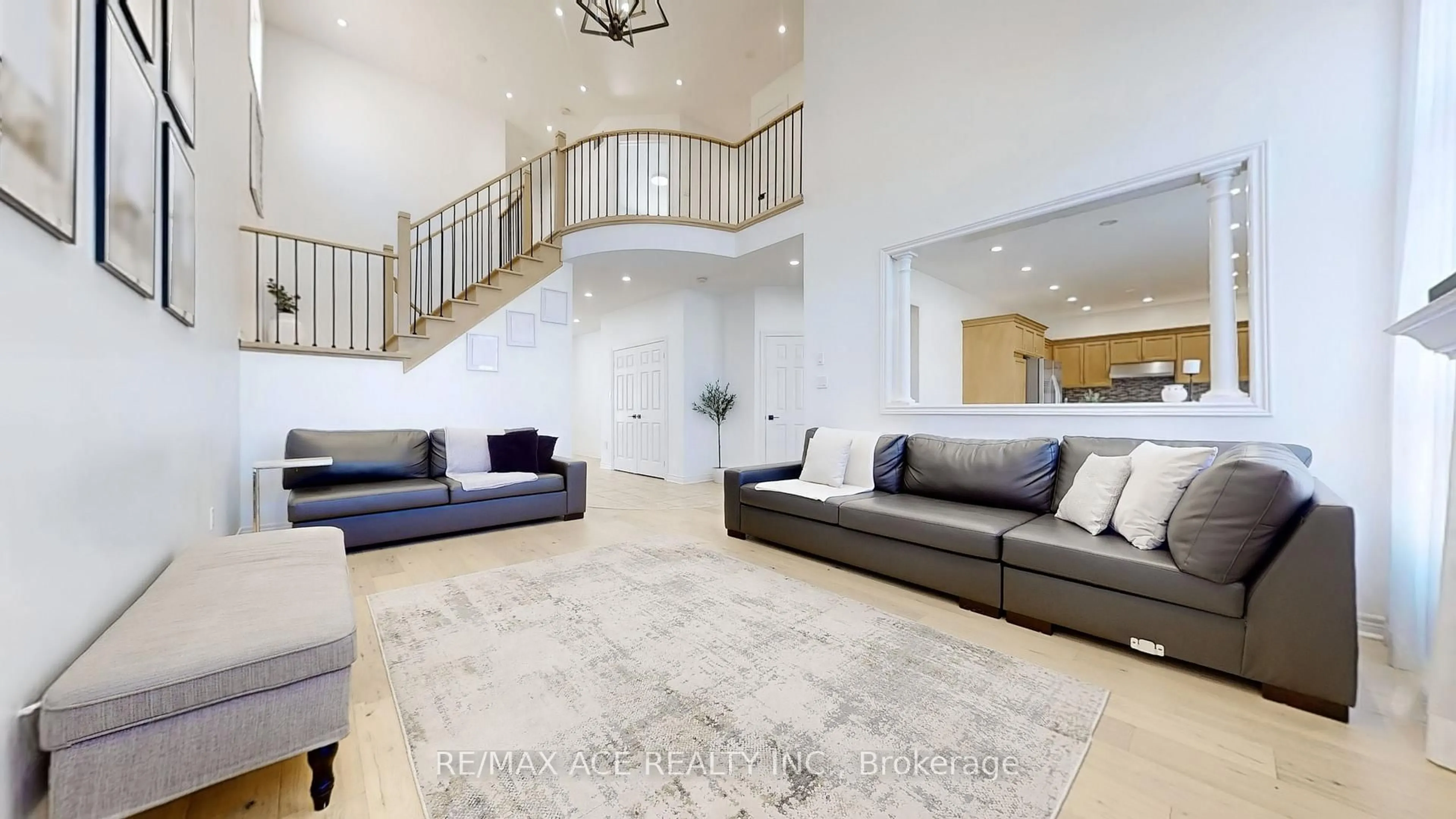 Living room with furniture, unknown for 200 Monte Carlo Dr, Vaughan Ontario L4H 1R3