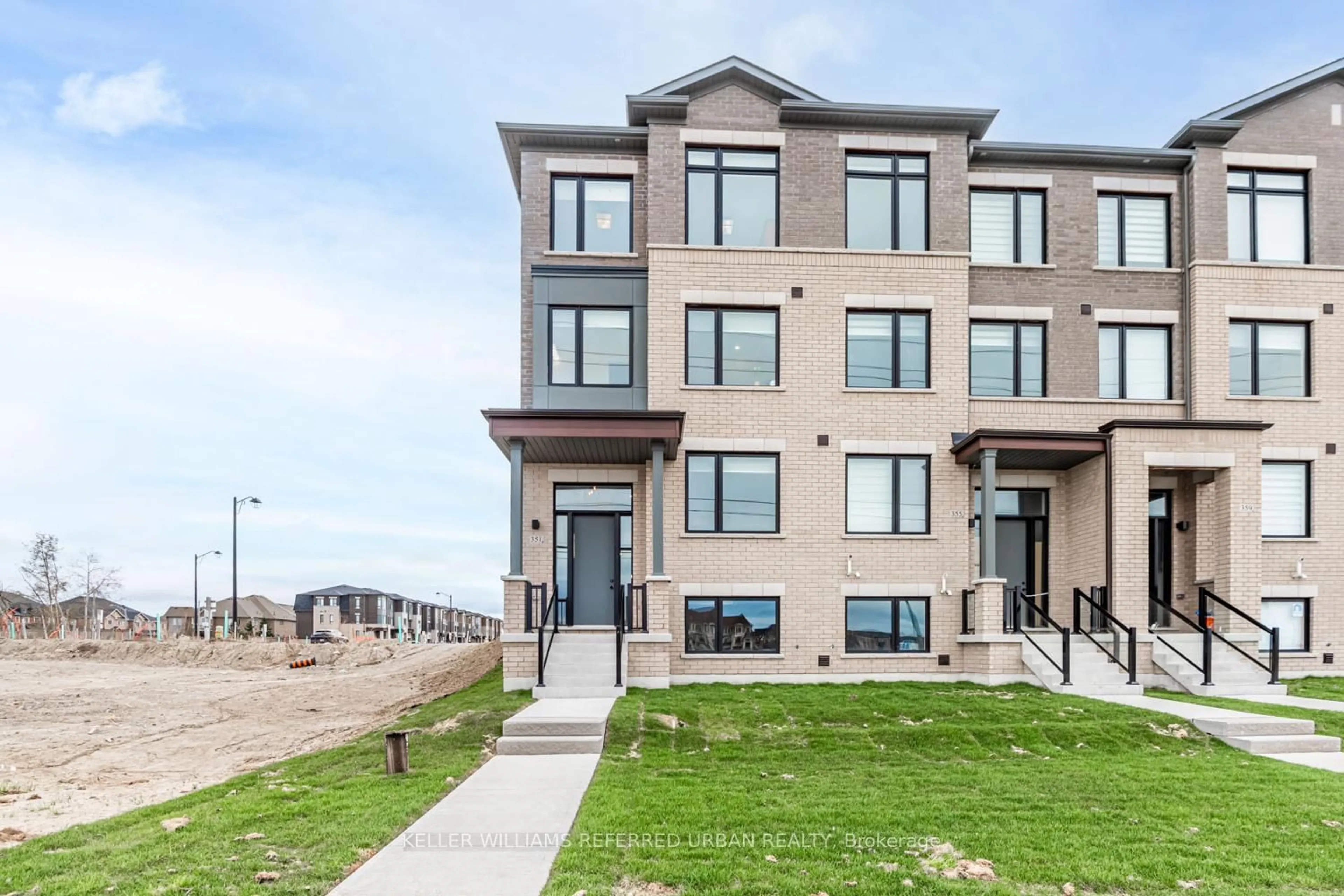 Home with brick exterior material, street for 351 Tennant Circ, Vaughan Ontario L4H 5L2